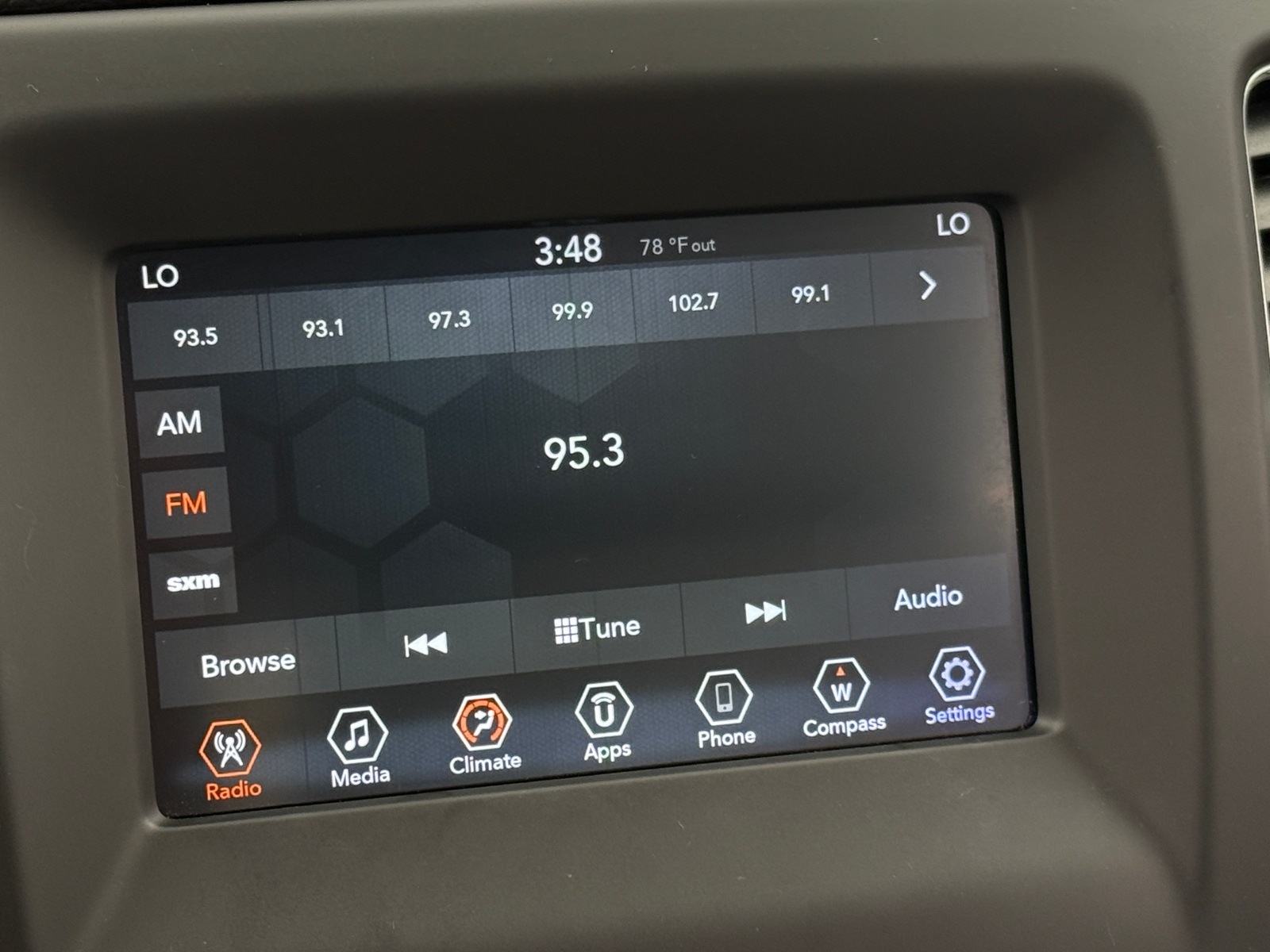 Thumbnail: 2019 Jeep Compass - 4