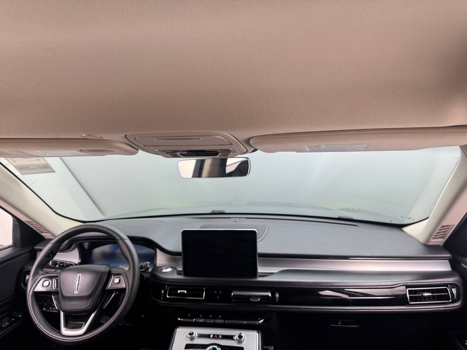 Thumbnail: 2023 Lincoln Aviator - 2