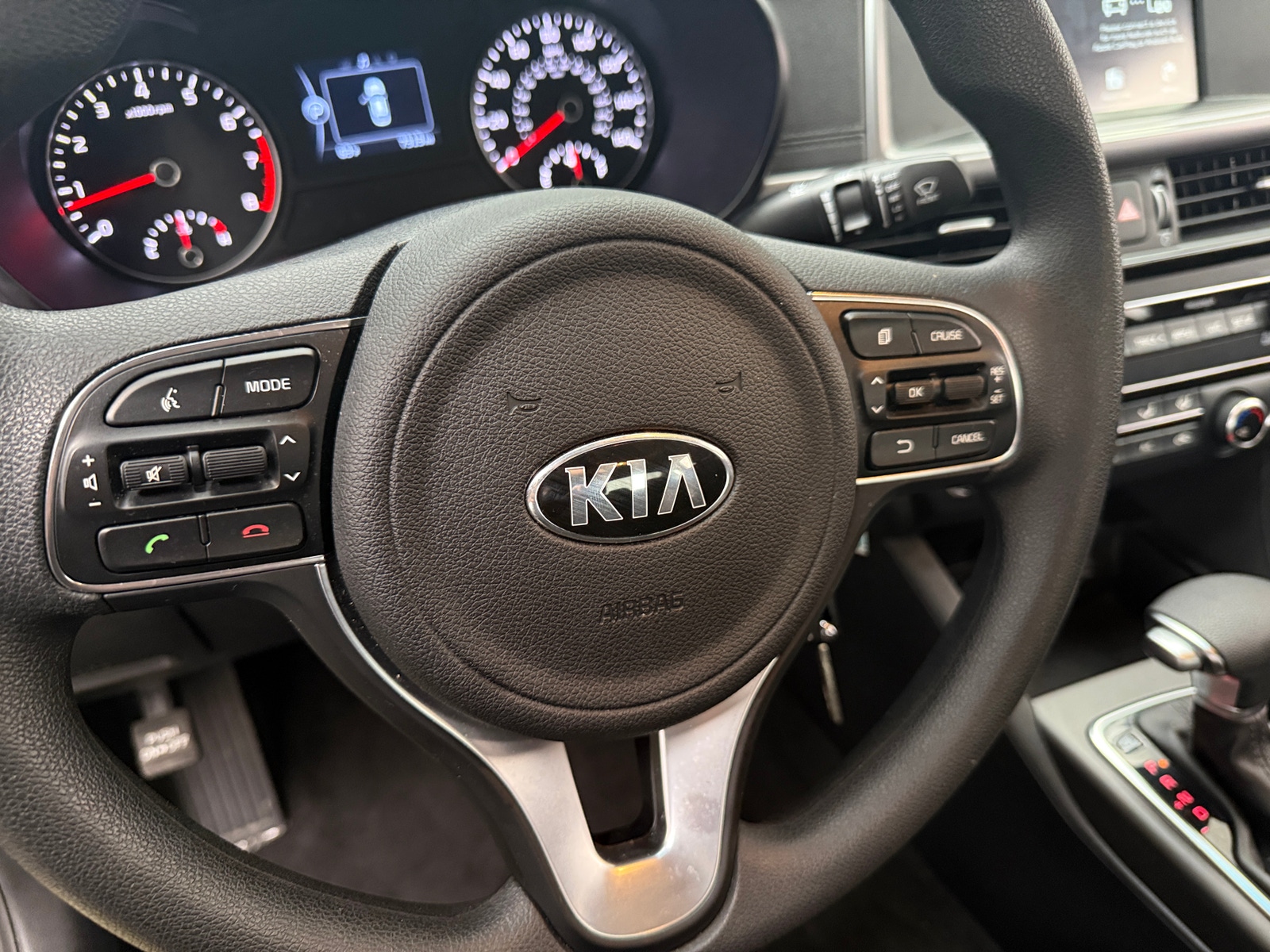 Thumbnail: 2017 Kia Optima - 5