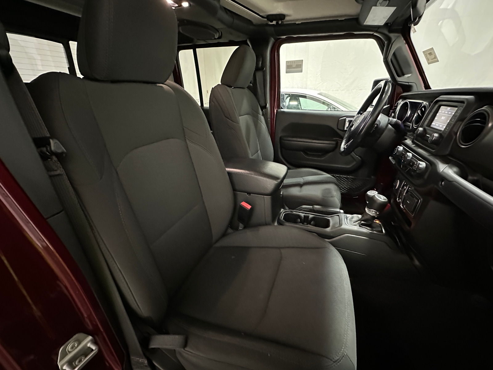 Thumbnail: 2021 Jeep Gladiator - 2