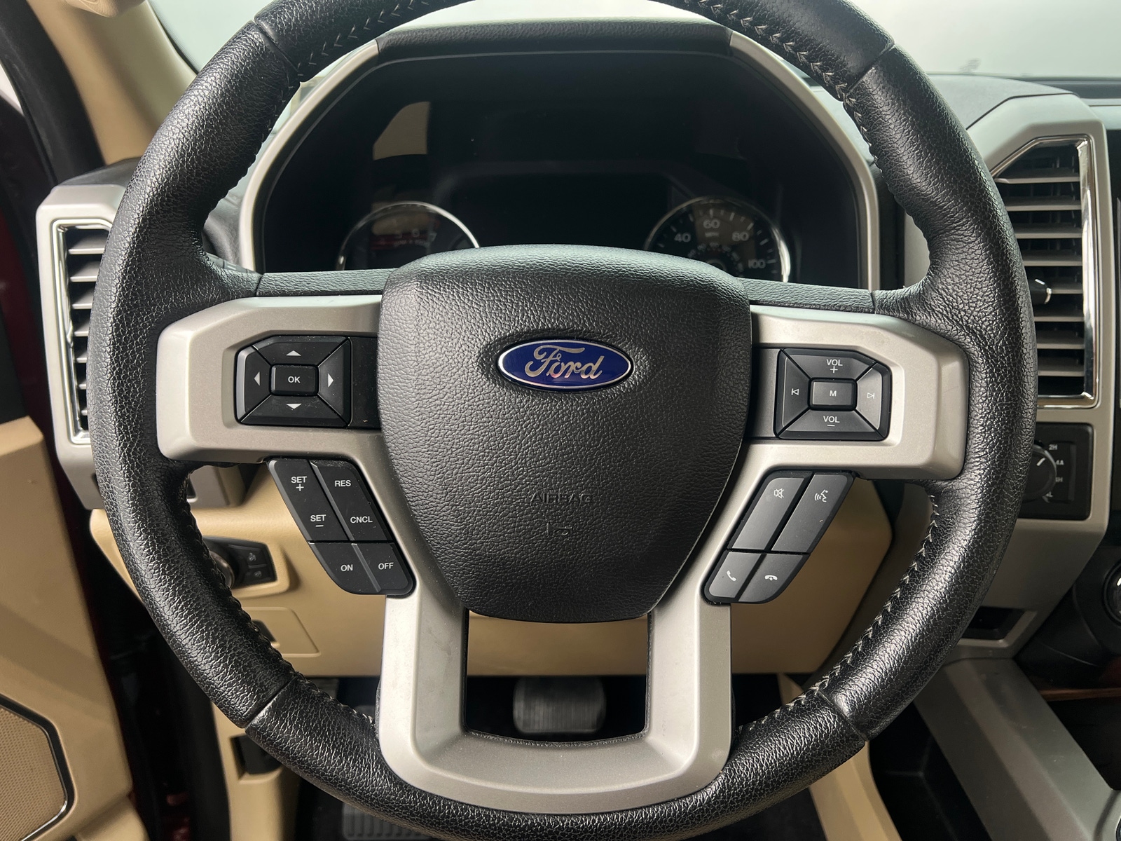 Thumbnail: 2016 Ford Econoline - 4