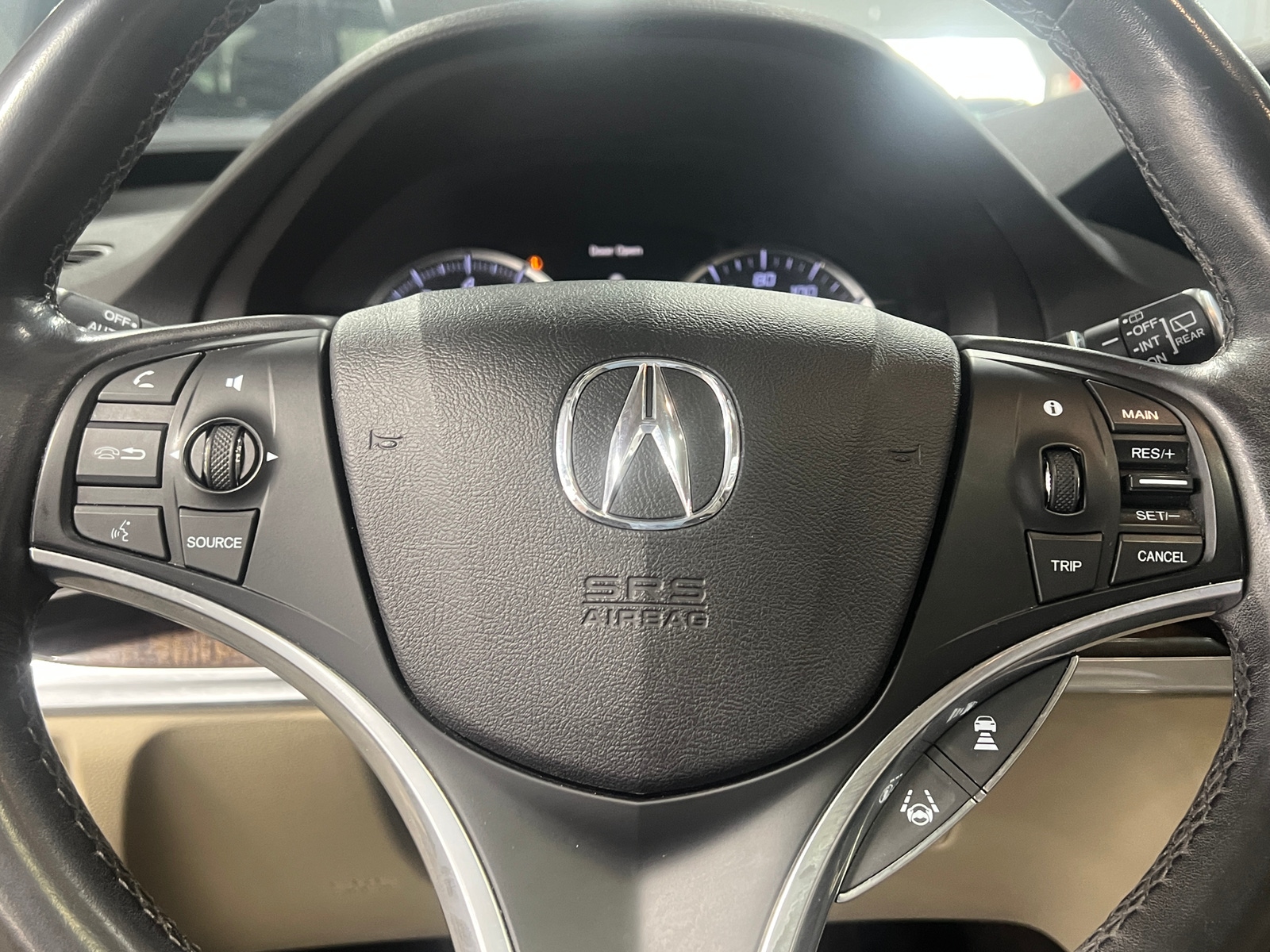 Thumbnail: 2018 Acura MDX - 4