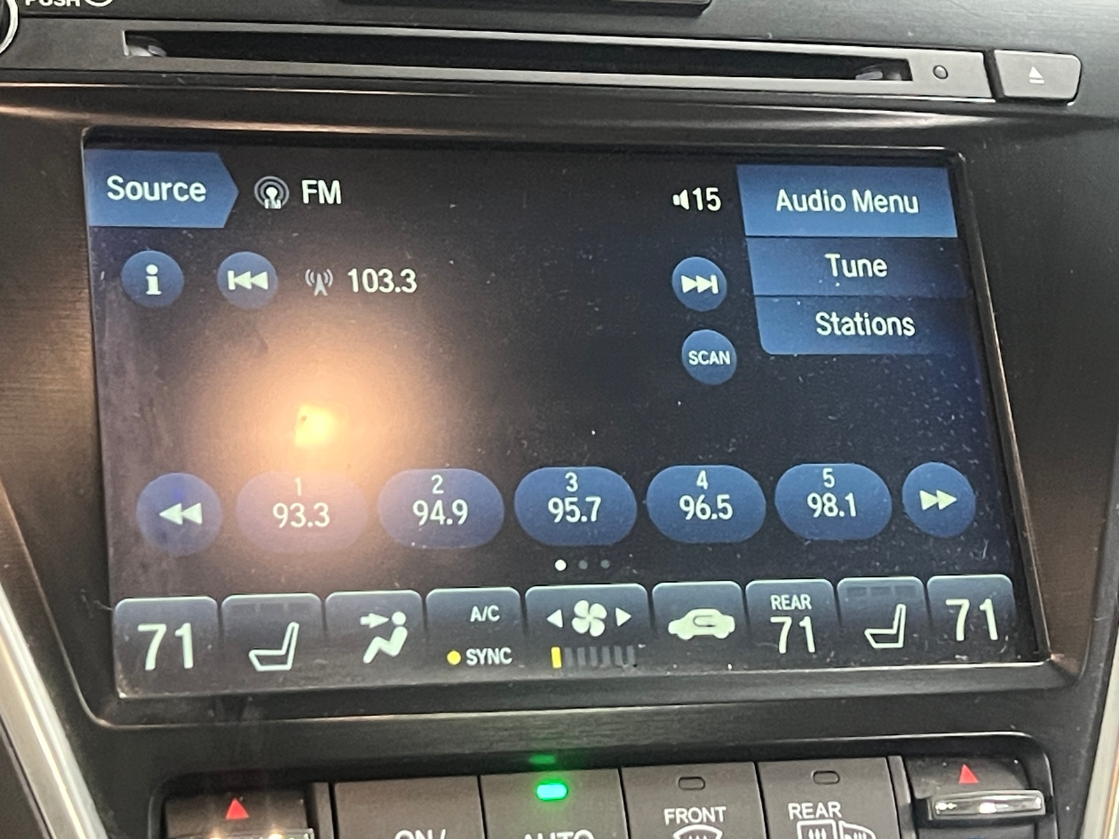 Thumbnail: 2018 Acura MDX - 3