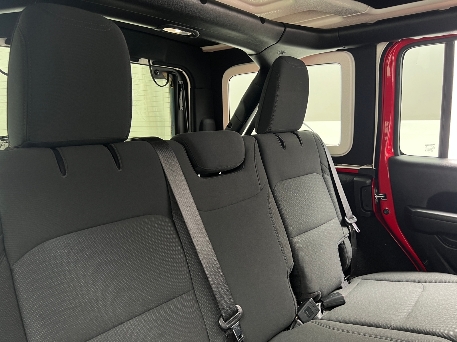 Thumbnail: 2021 Jeep Wrangler - 6