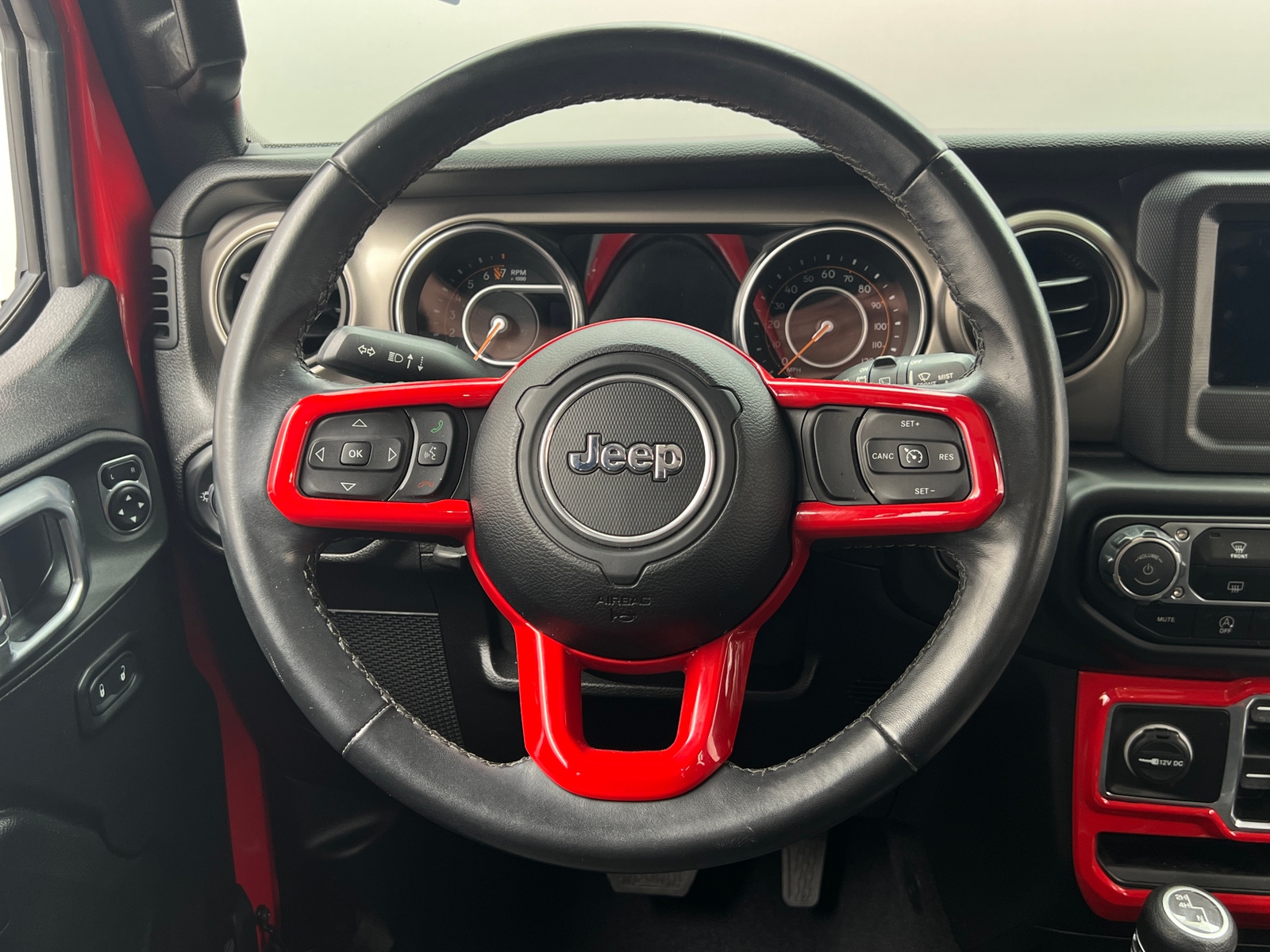Thumbnail: 2021 Jeep Wrangler - 5