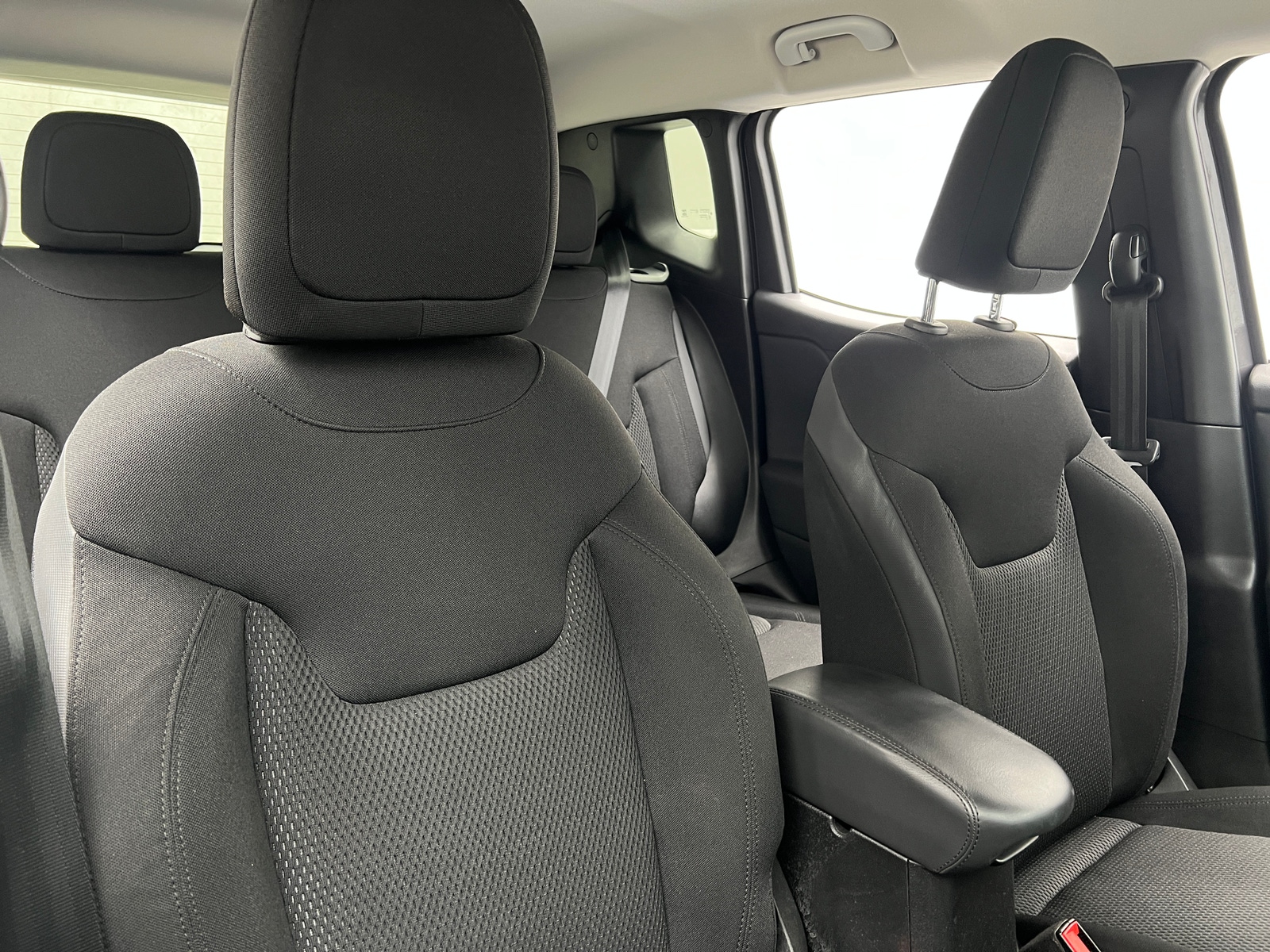 Thumbnail: 2020 Jeep Renegade - 2