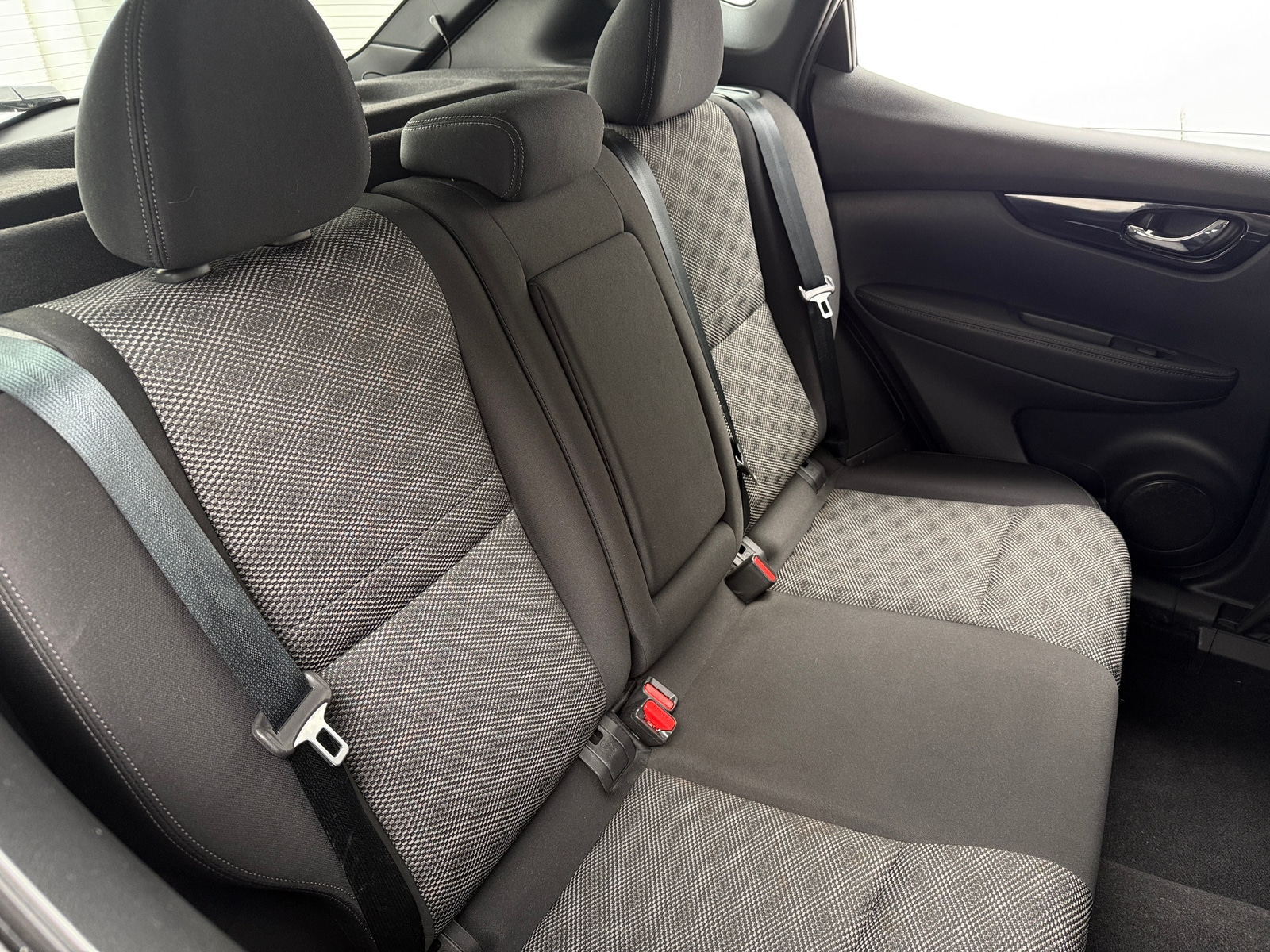 Thumbnail: 2019 Nissan Rogue Sport - 6