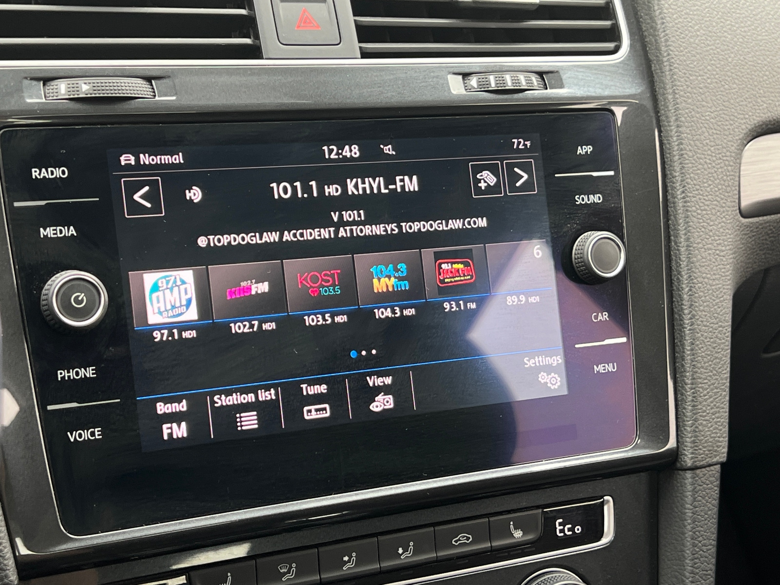 Thumbnail: 2019 Volkswagen e-Golf - 4