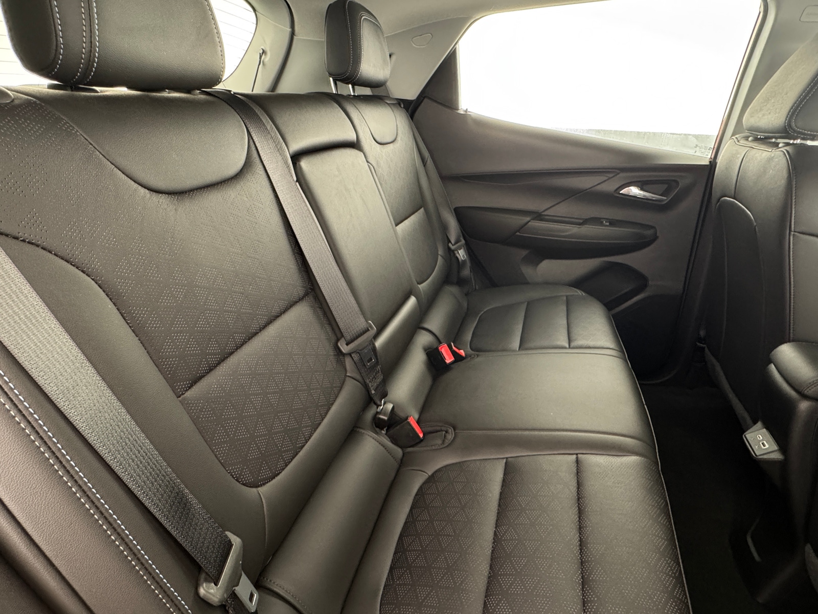 Thumbnail: 2023 Chevrolet Bolt EV - 5