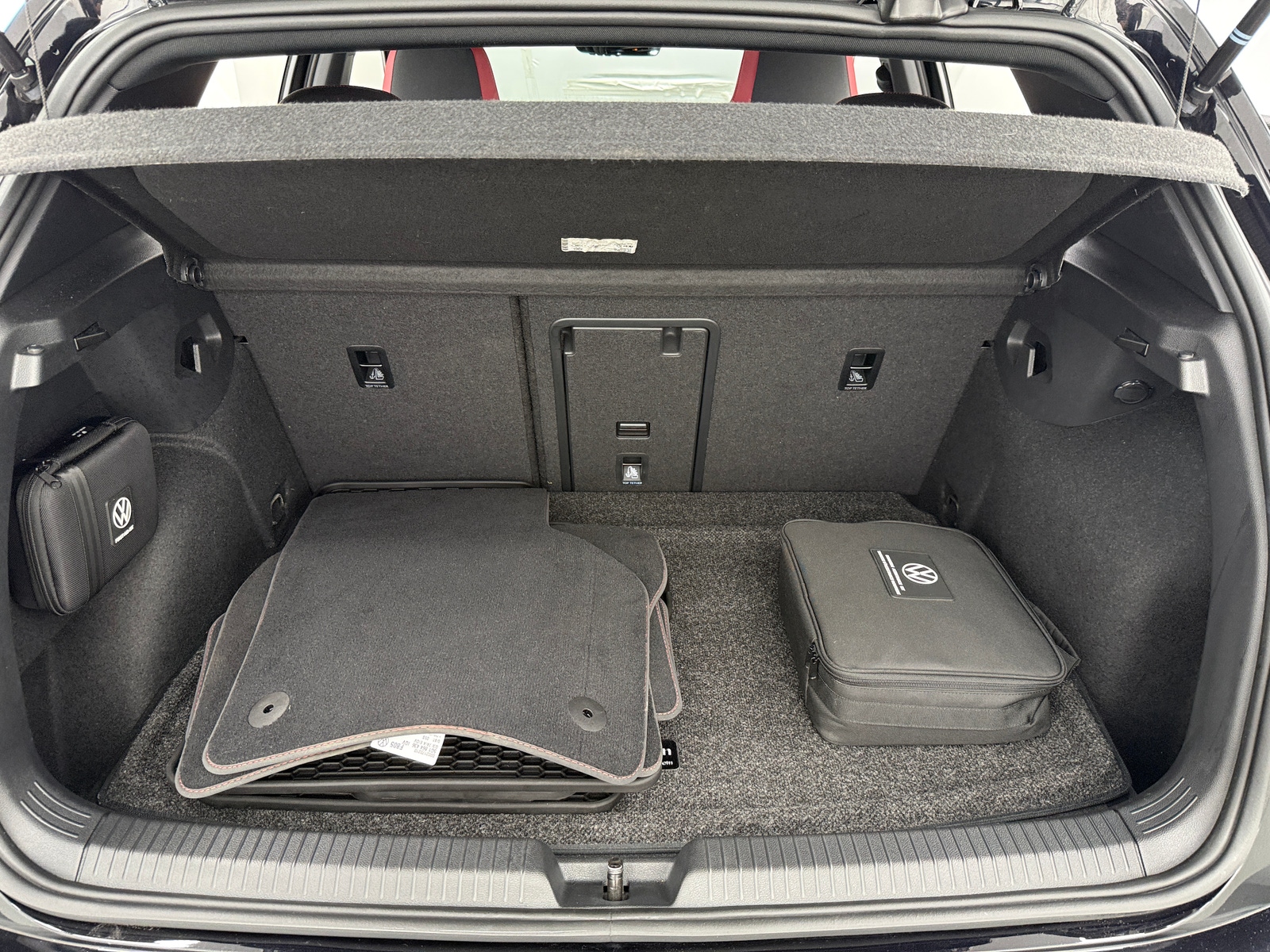 Thumbnail: 2022 Volkswagen Golf - 7