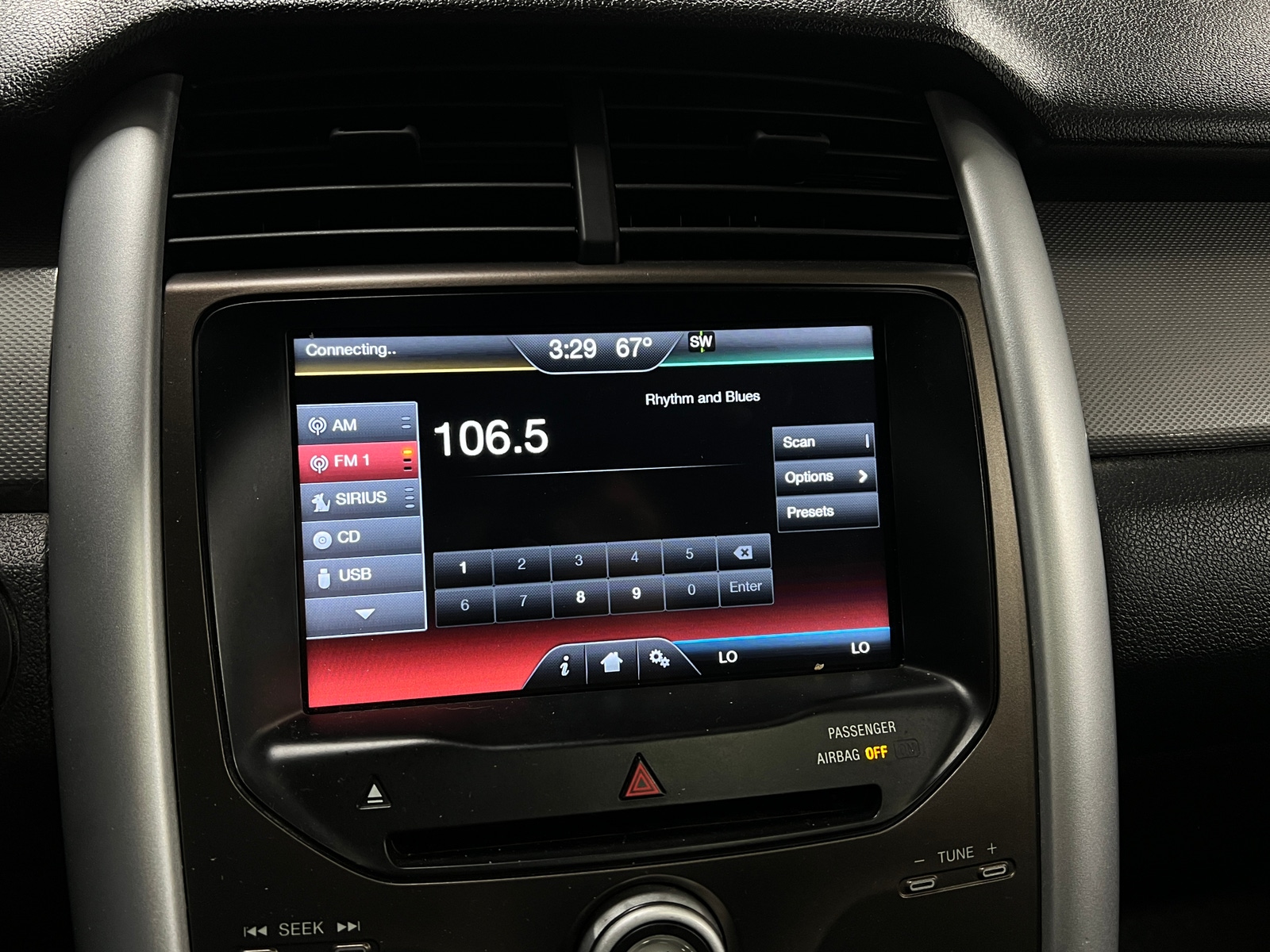 Thumbnail: 2014 Ford Edge - 4