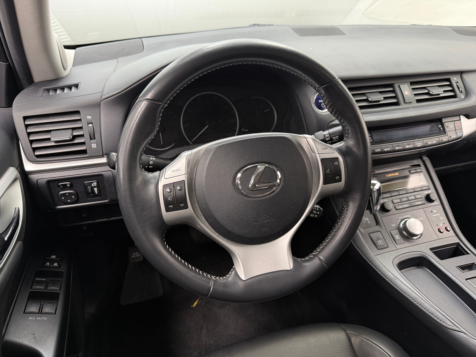 Thumbnail: 2013 Lexus CT - 5