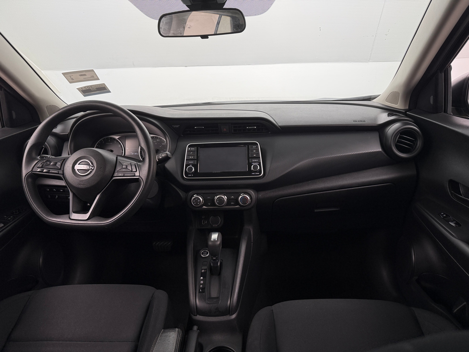 Thumbnail: 2023 Nissan Kicks - 3
