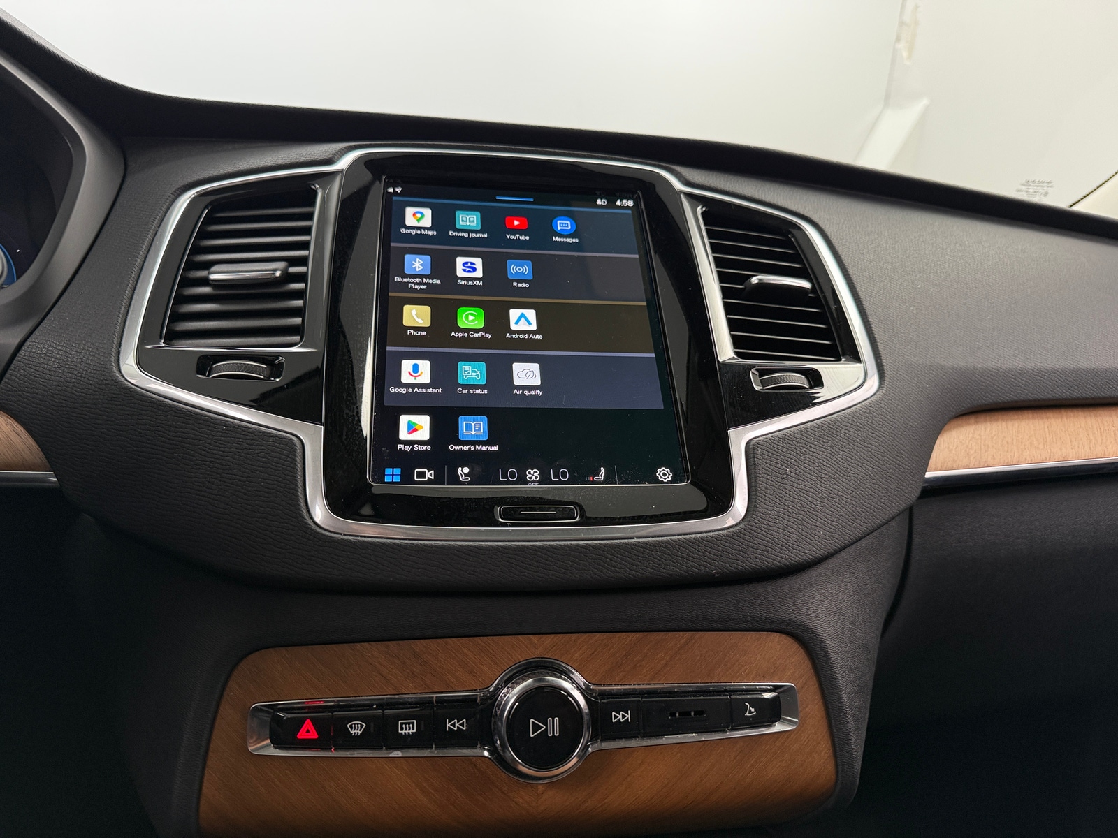 Thumbnail: 2024 Volvo XC90 - 3