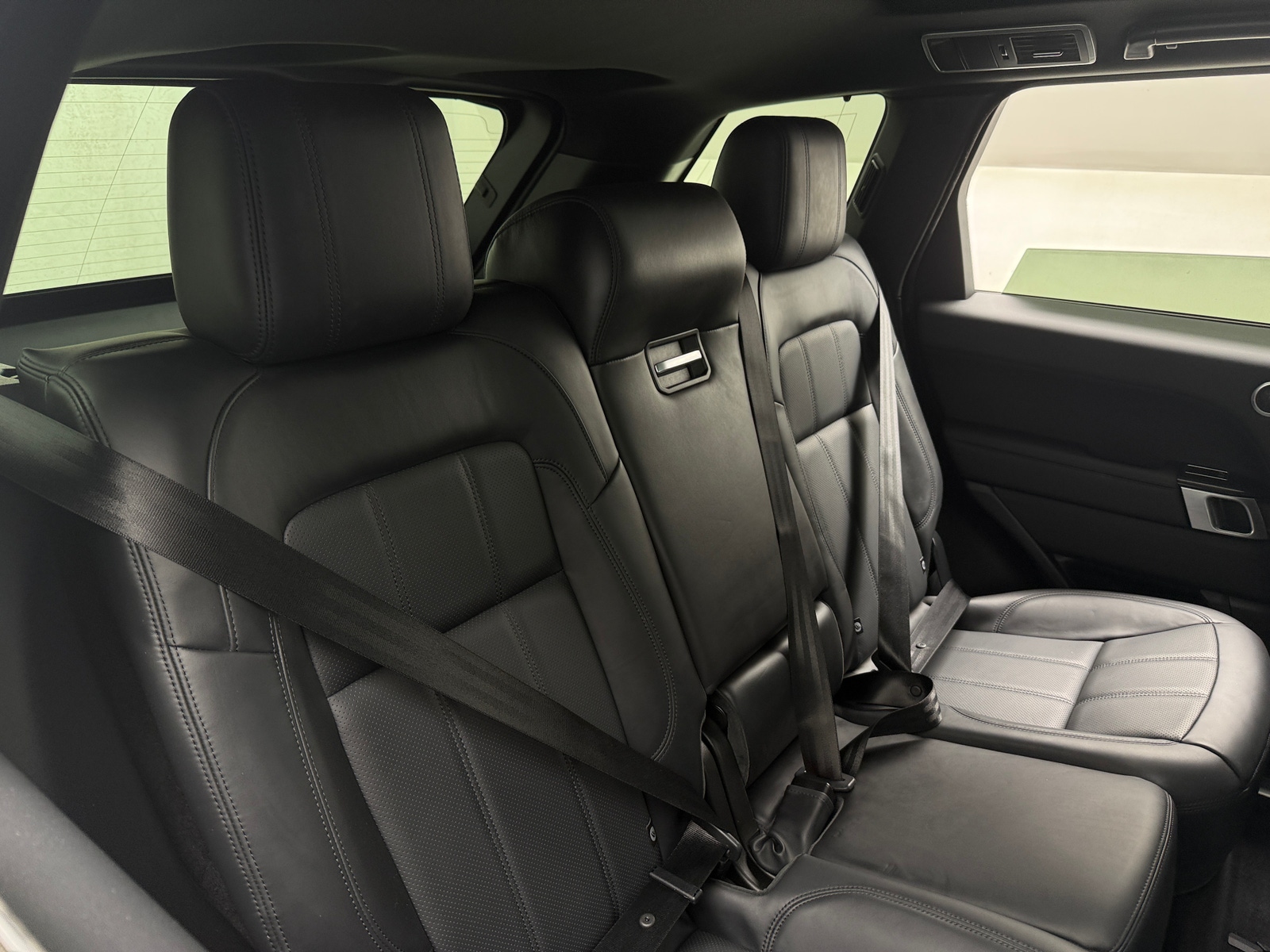 Thumbnail: 2020 Land Rover Range Rover Sport - 5