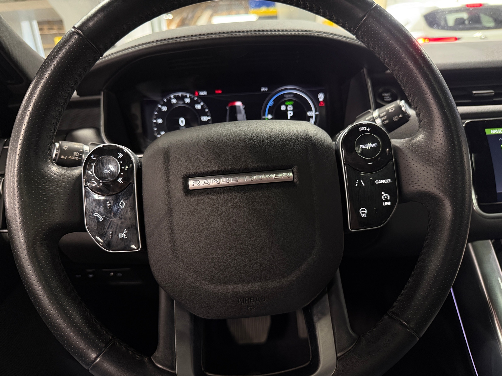Thumbnail: 2020 Land Rover Range Rover Sport - 4