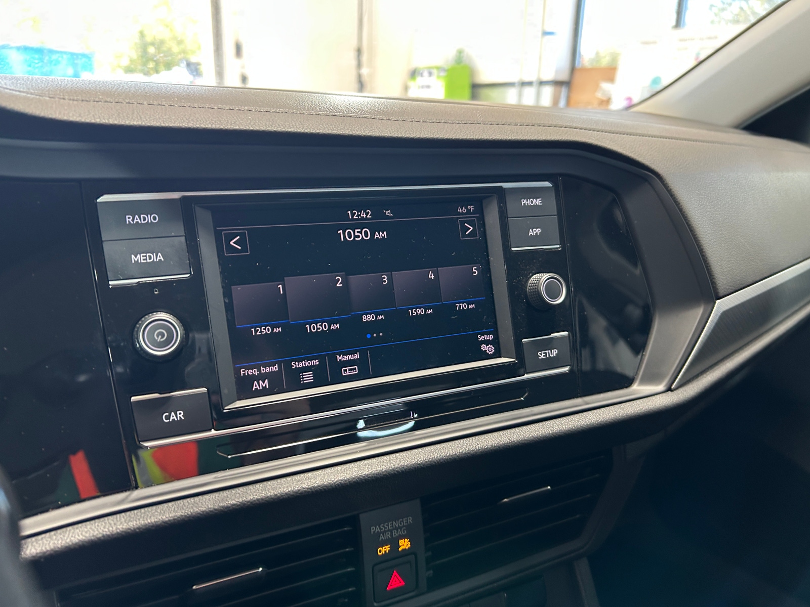 Thumbnail: 2019 Volkswagen Jetta - 4