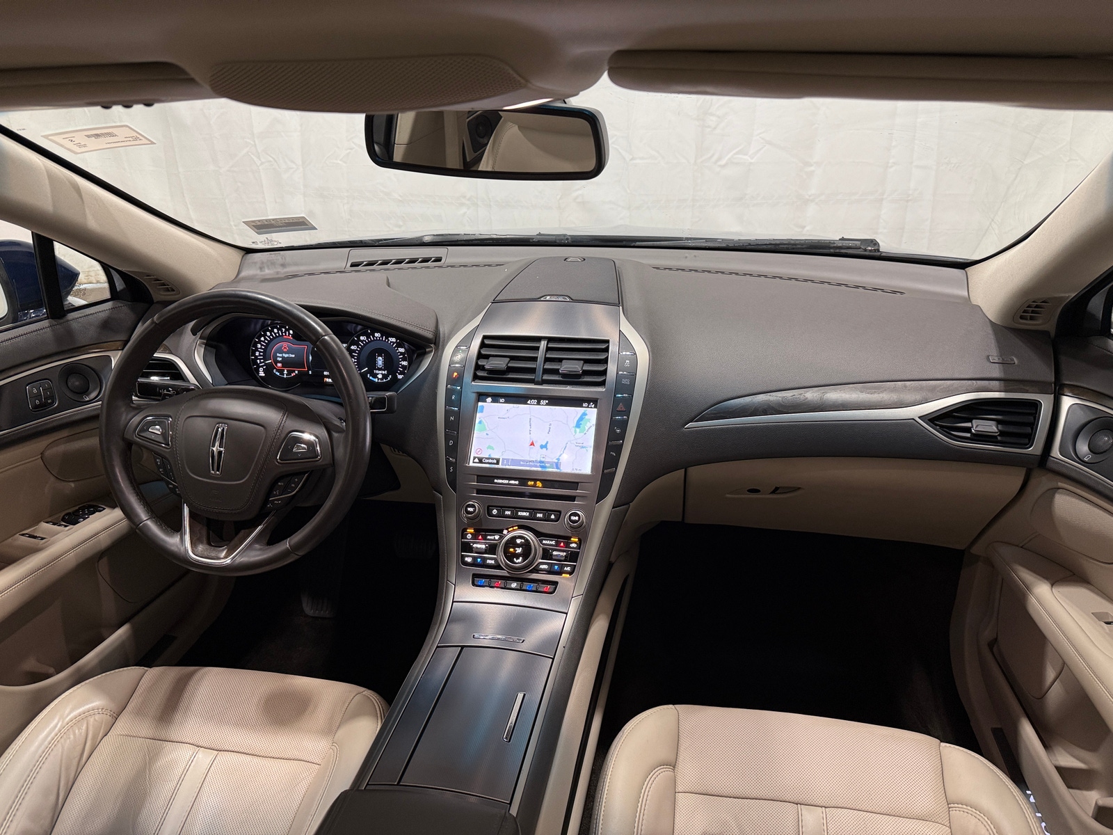 Thumbnail: 2019 Lincoln MKZ - 3