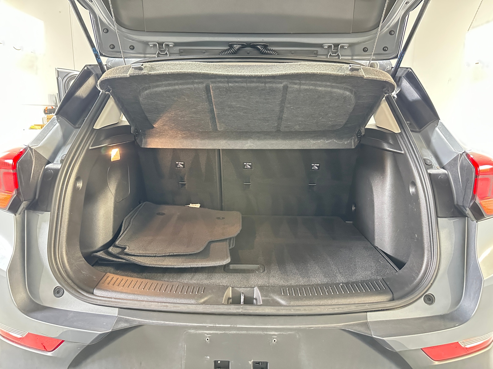 Thumbnail: 2020 Buick Encore GX - 6
