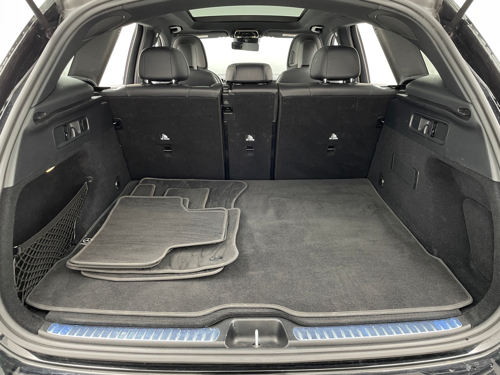 Thumbnail: 2024 Mercedes-Benz GLC - 6