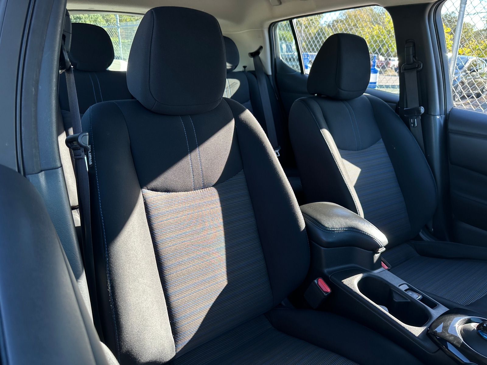 Thumbnail: 2020 Nissan Leaf - 2