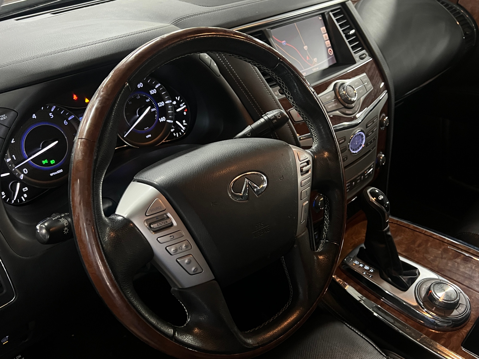Thumbnail: 2018 INFINITI QX80 - 4