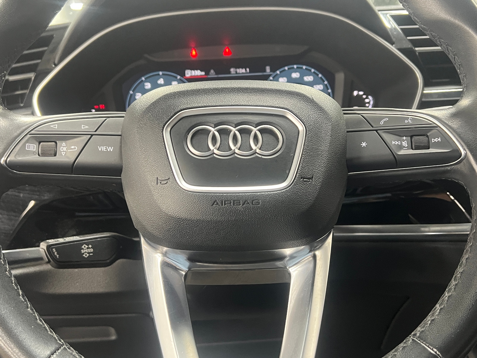 Thumbnail: 2023 Audi Q3 - 4