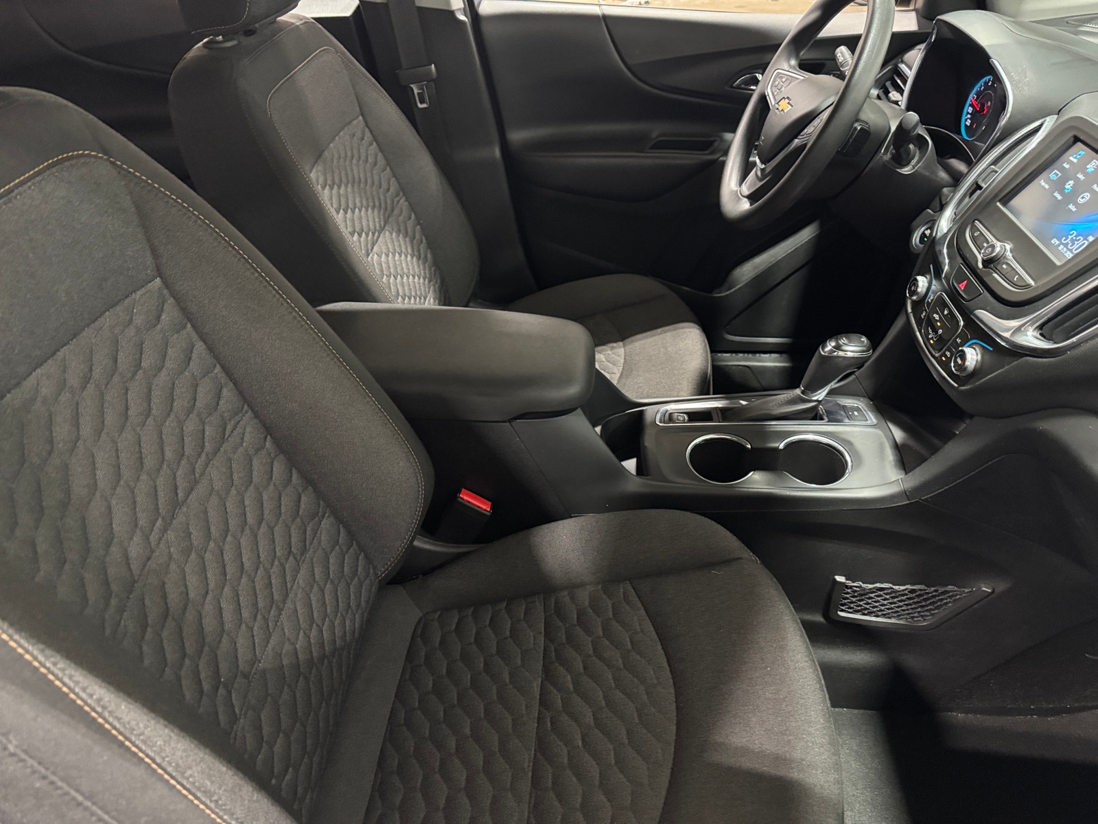 Thumbnail: 2018 Chevrolet Equinox - 2