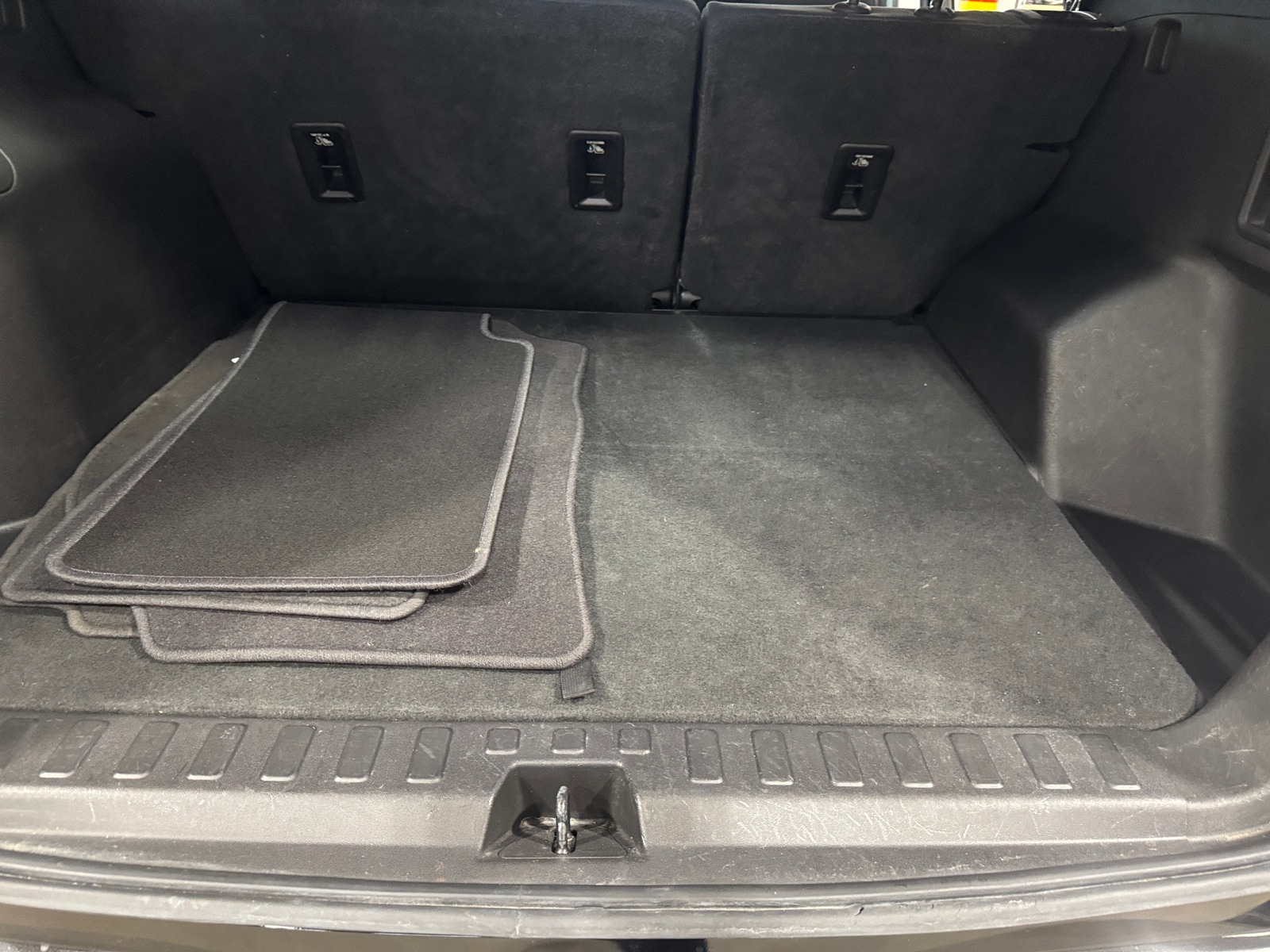 Thumbnail: 2018 Chevrolet Equinox - 7