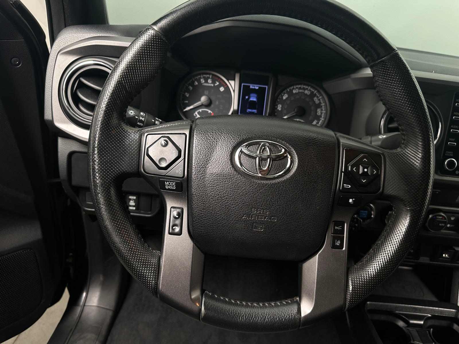 Thumbnail: 2021 Toyota Tacoma - 5