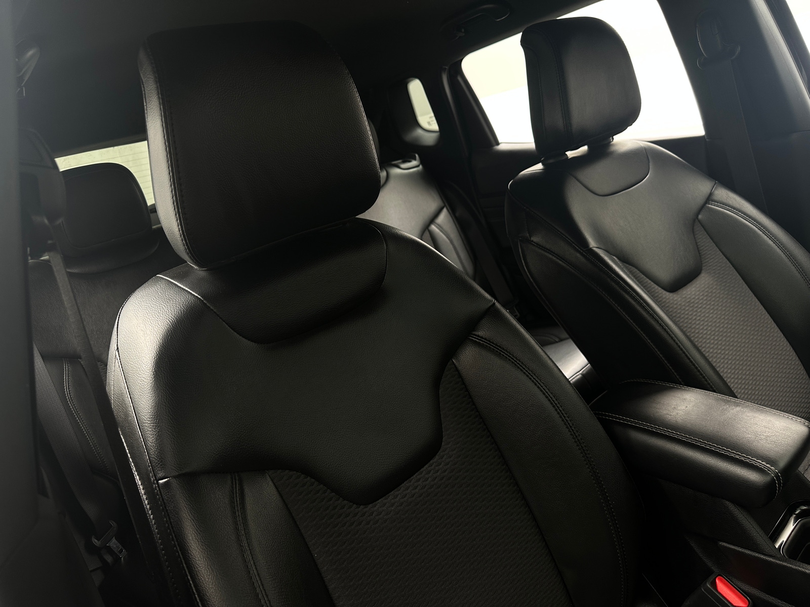 Thumbnail: 2022 Jeep Compass - 2