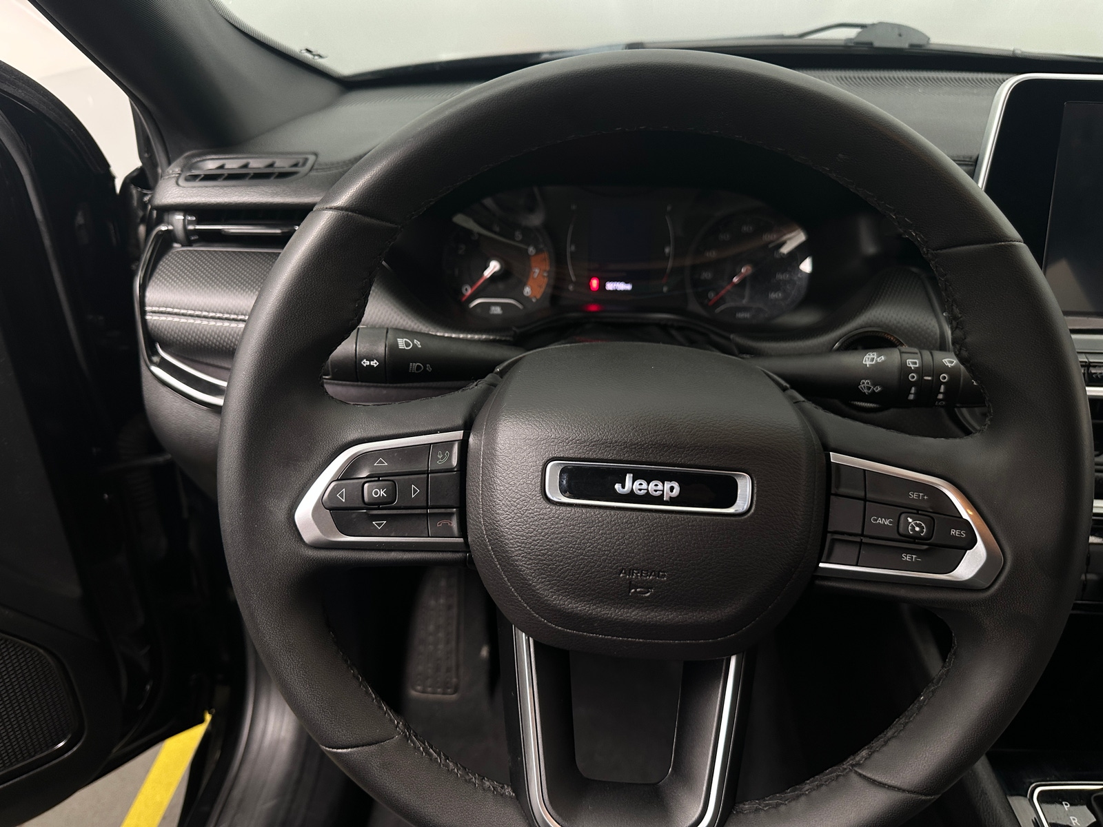 Thumbnail: 2022 Jeep Compass - 5