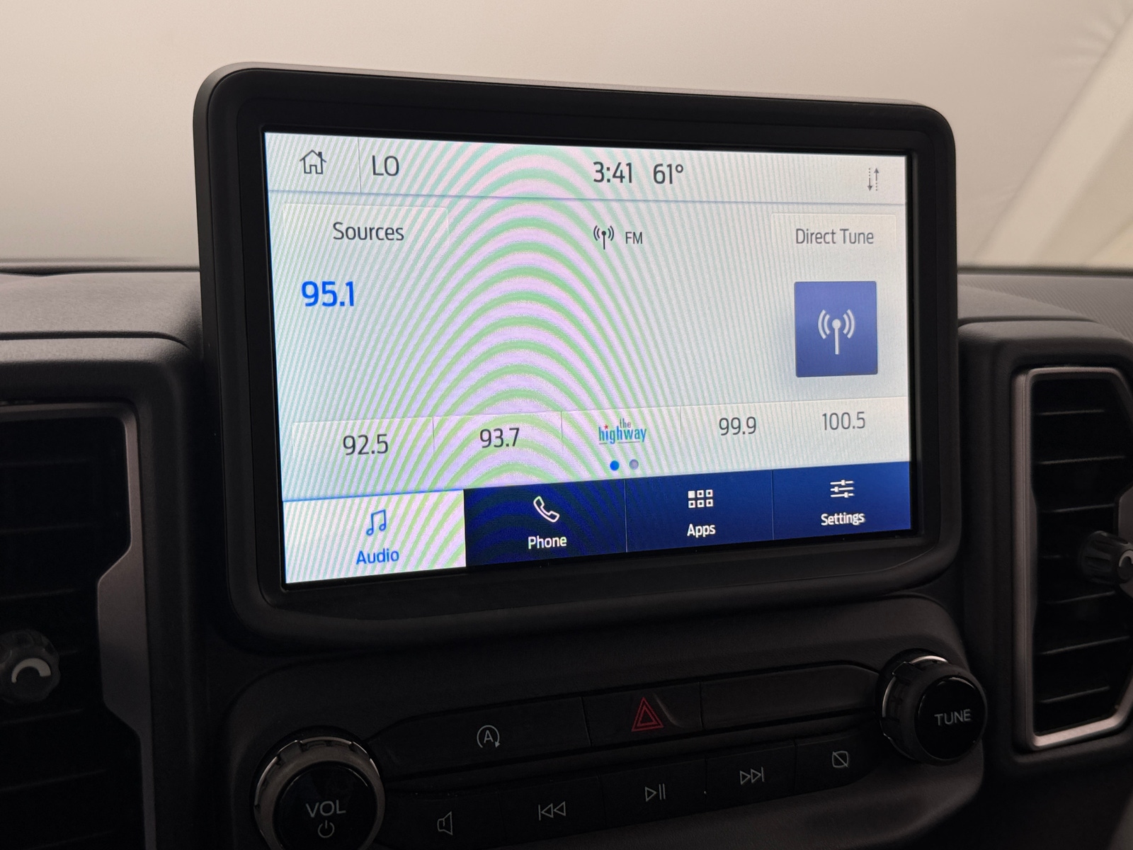 Thumbnail: 2023 Ford Bronco Sport - 4