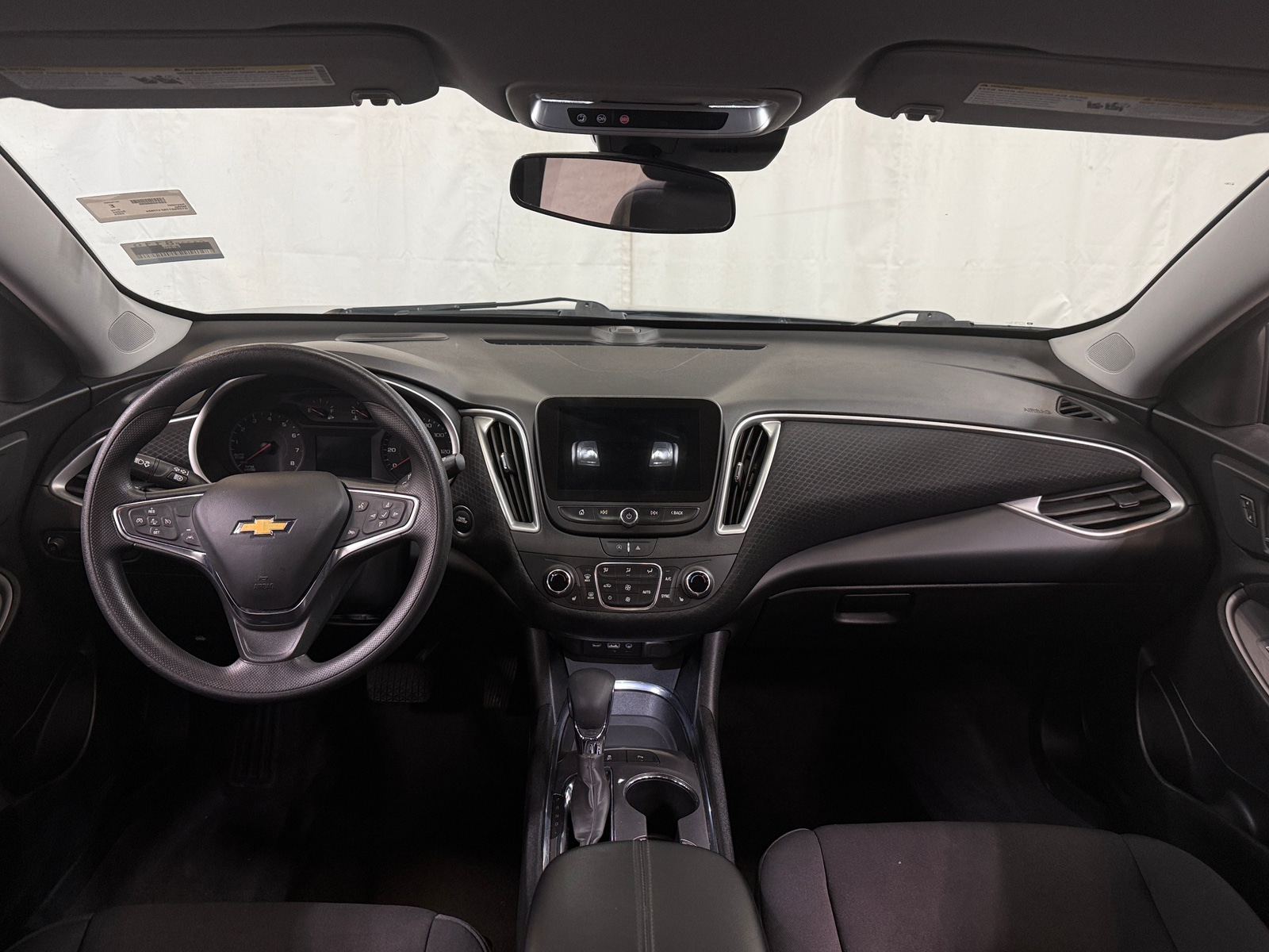 Thumbnail: 2024 Chevrolet Malibu - 3