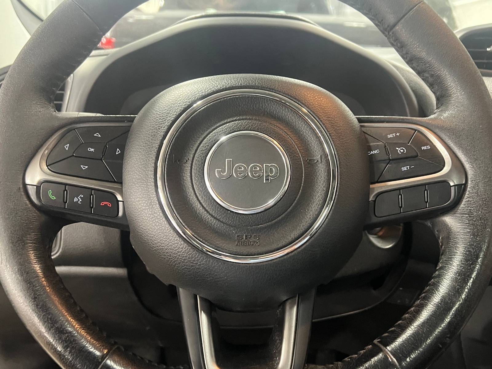Thumbnail: 2018 Jeep Renegade - 4