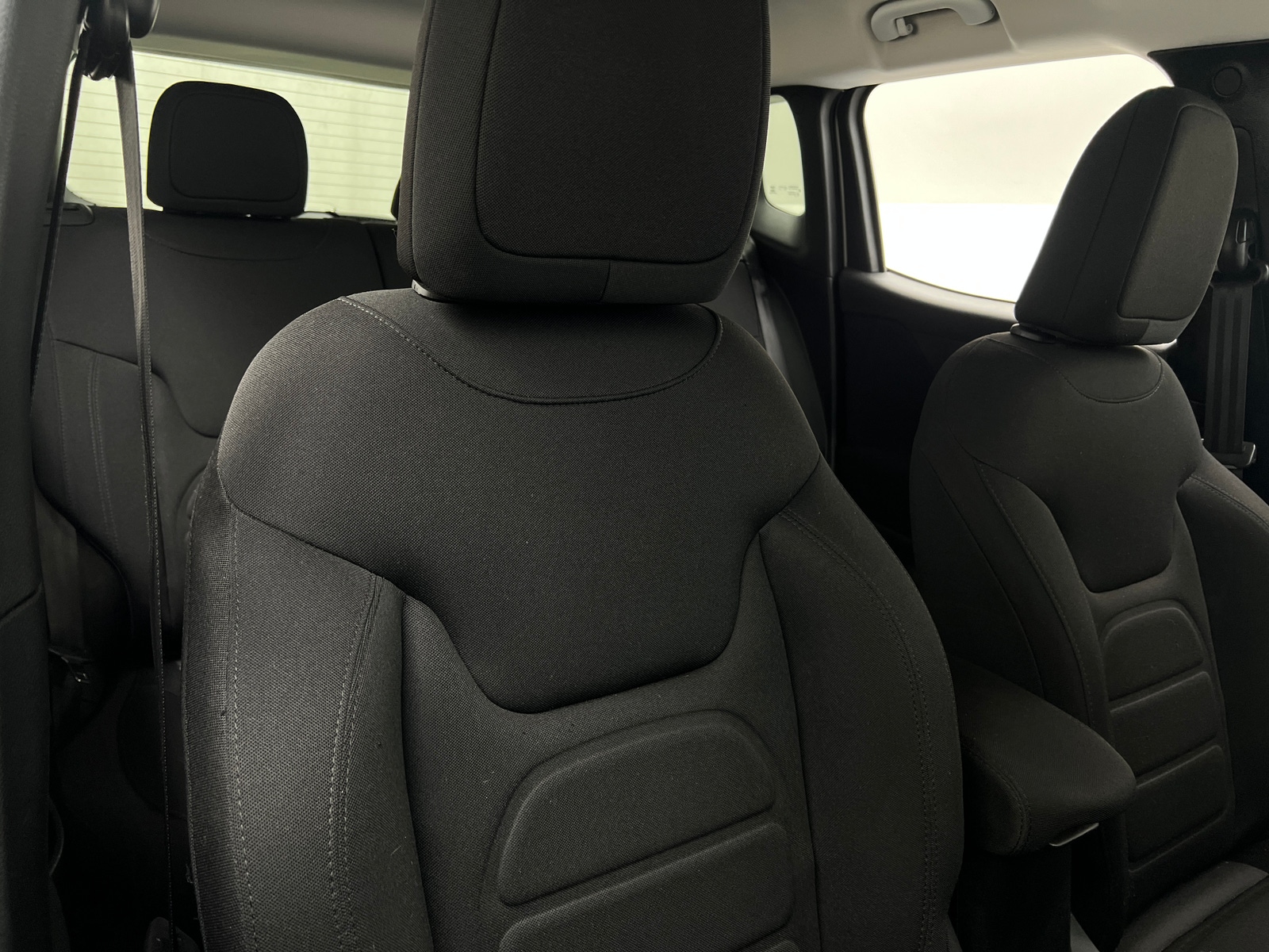 Thumbnail: 2019 Jeep Renegade - 2