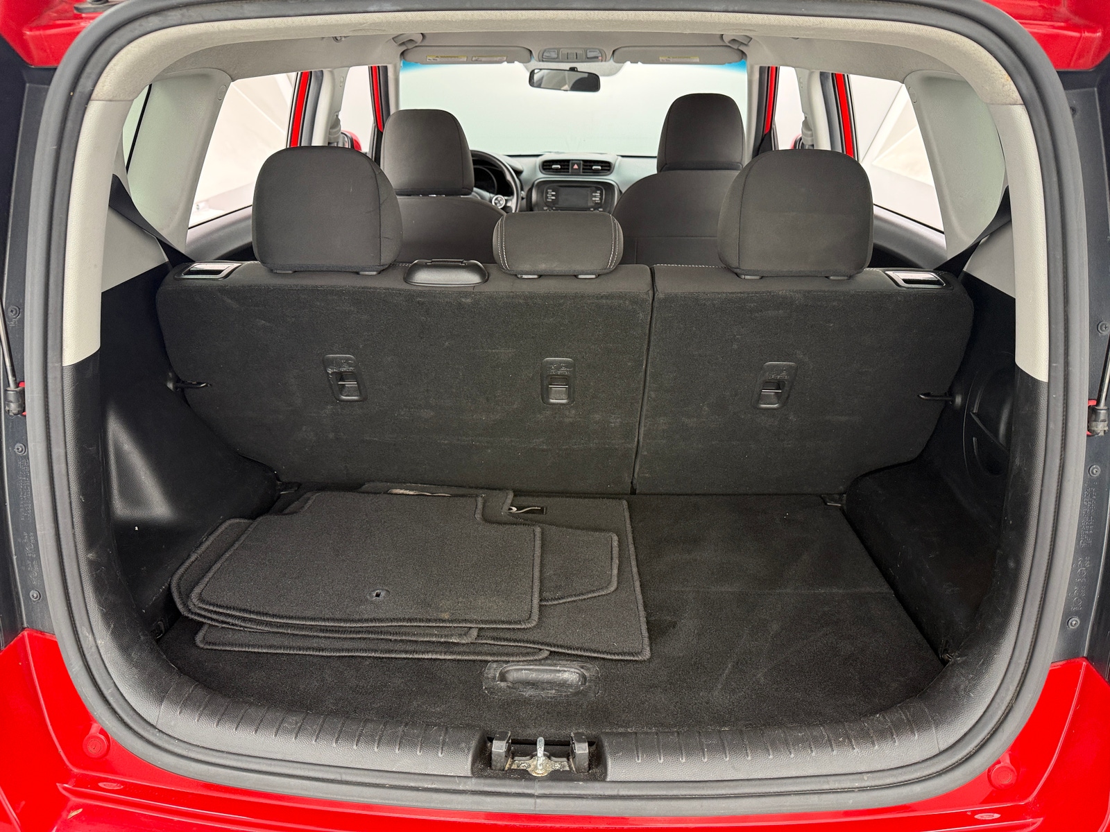 Thumbnail: 2019 Kia Soul - 7