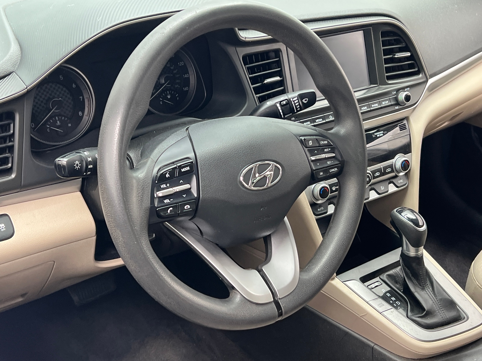 Thumbnail: 2020 Hyundai Elantra - 5