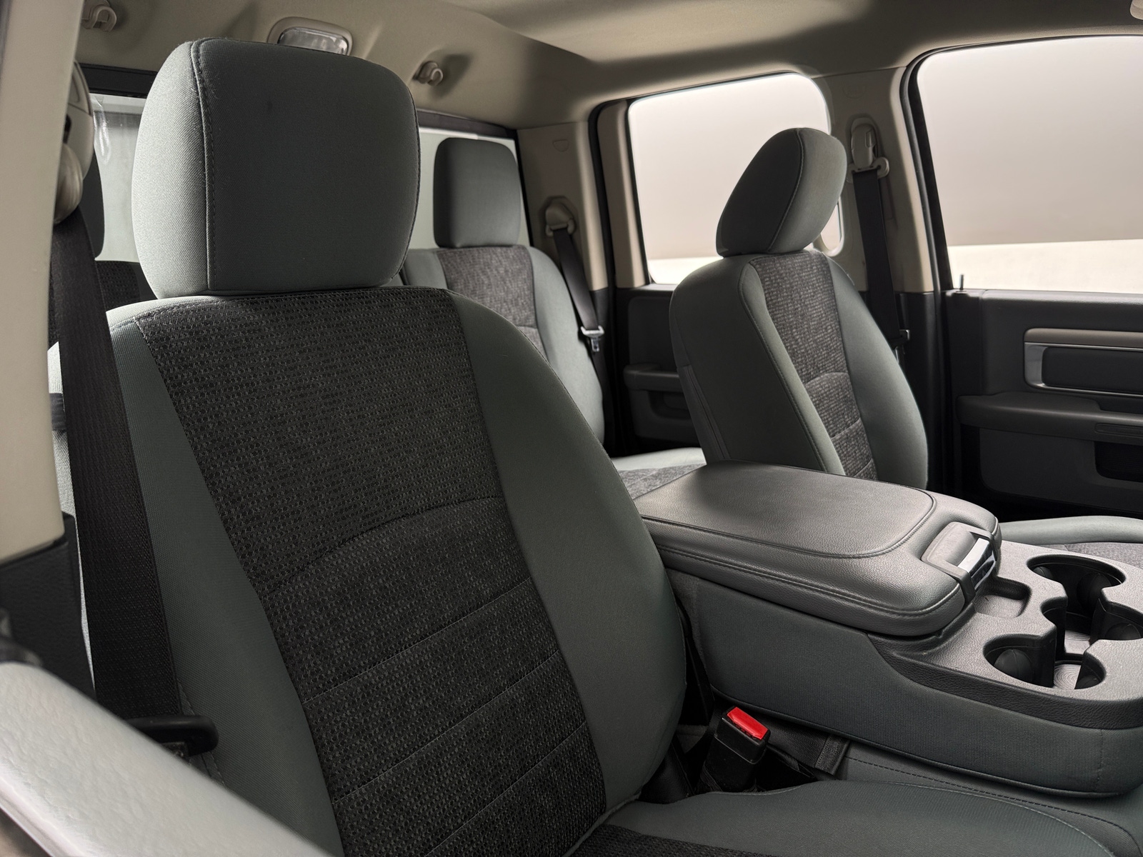 Thumbnail: 2019 RAM 1500 Classic - 2