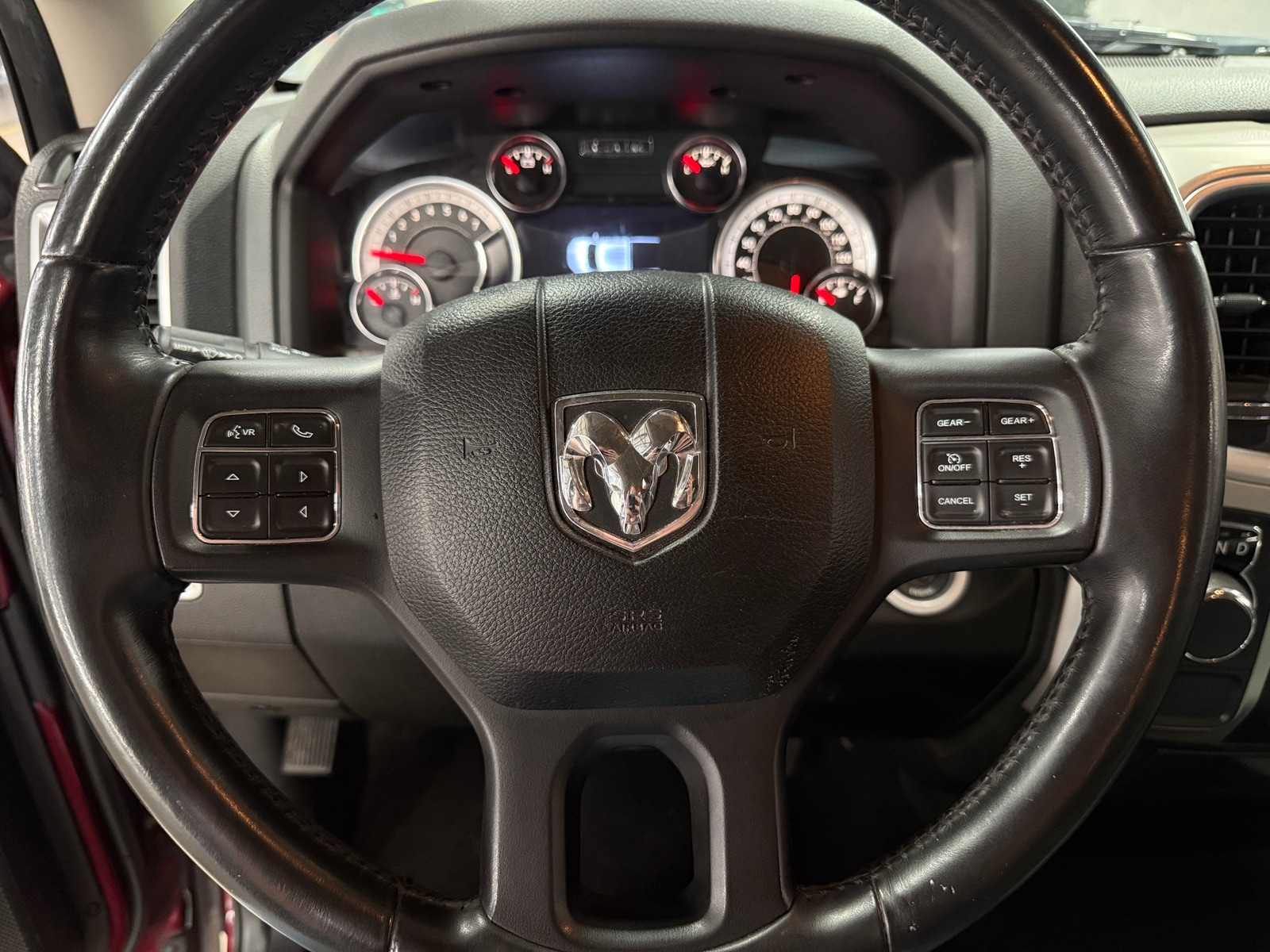 Thumbnail: 2019 RAM 1500 Classic - 5