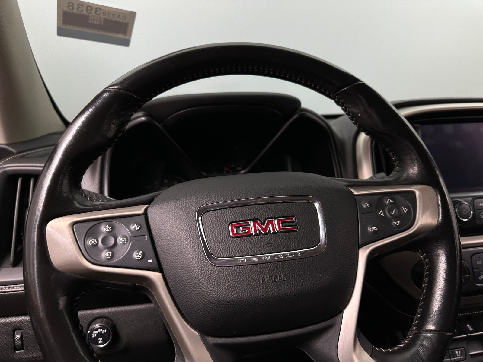 Thumbnail: 2019 GMC Canyon - 4