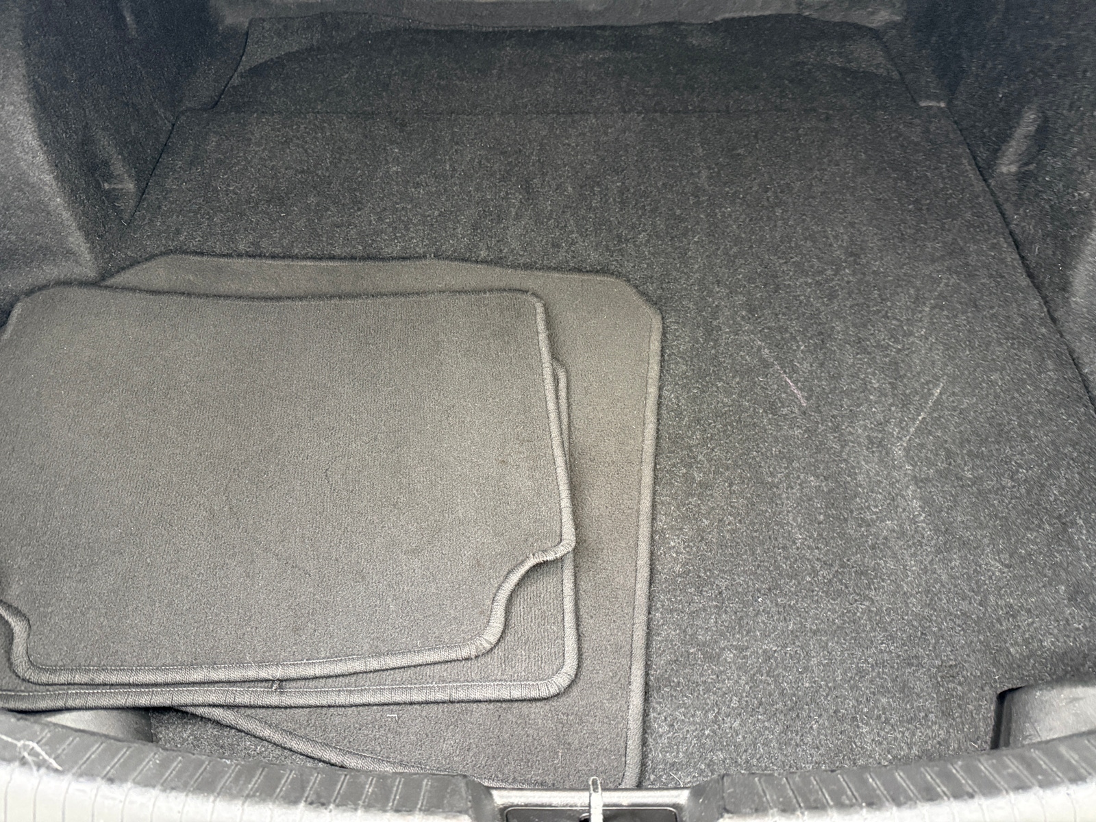 Thumbnail: 2022 Chevrolet Malibu - 7