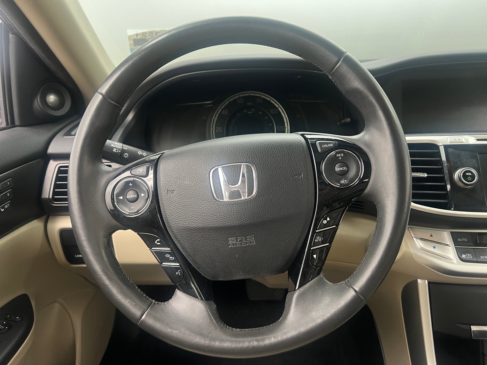 Thumbnail: 2015 Honda Accord - 4
