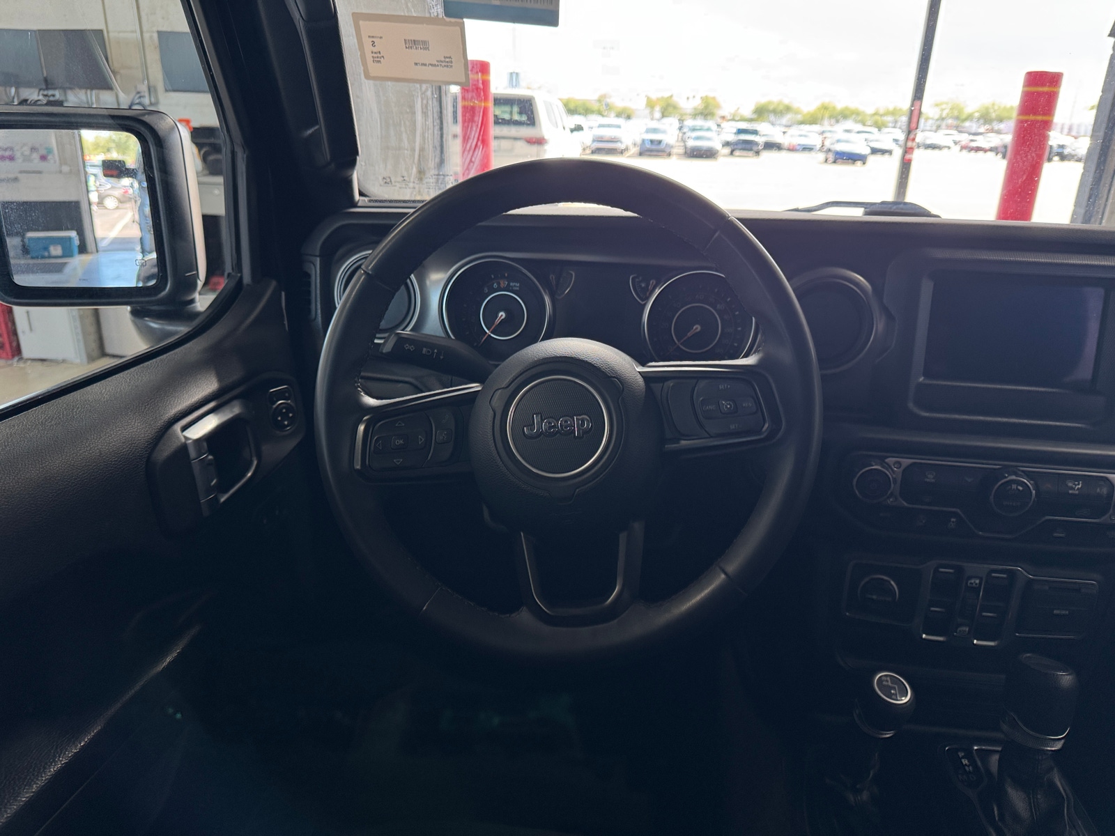 Thumbnail: 2023 Jeep Gladiator - 5