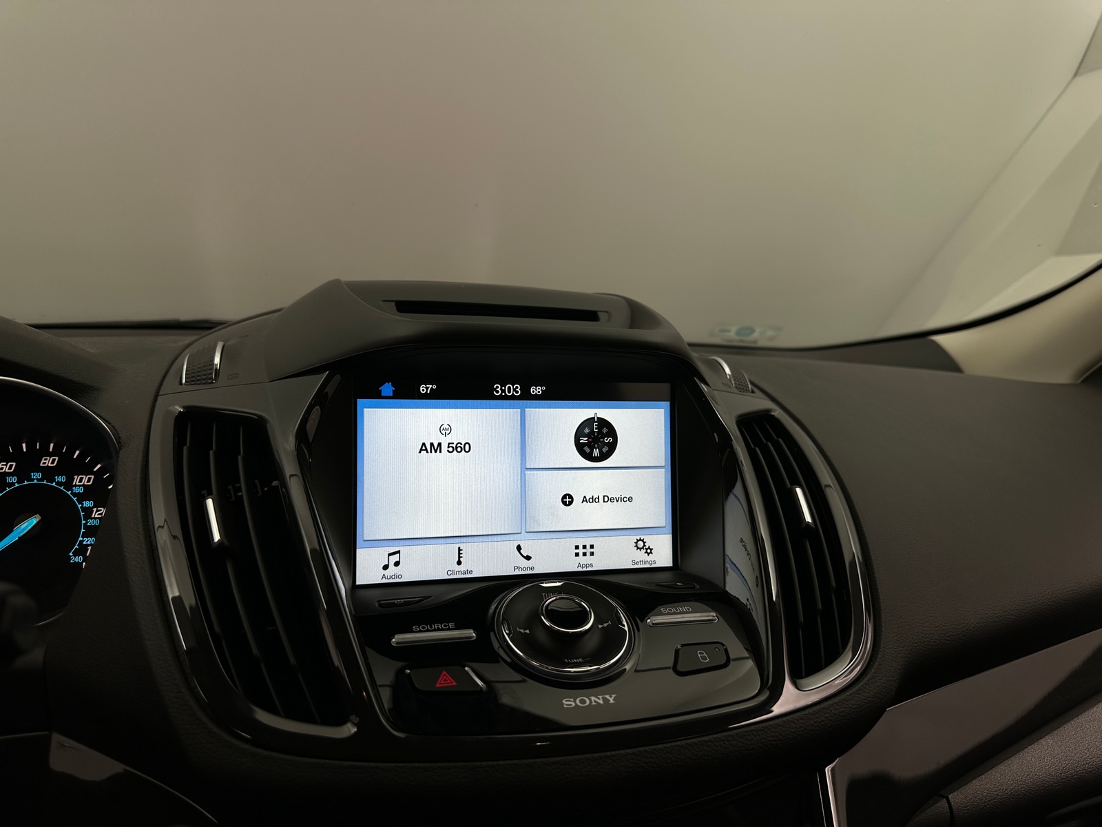 Thumbnail: 2016 Ford Escape - 3