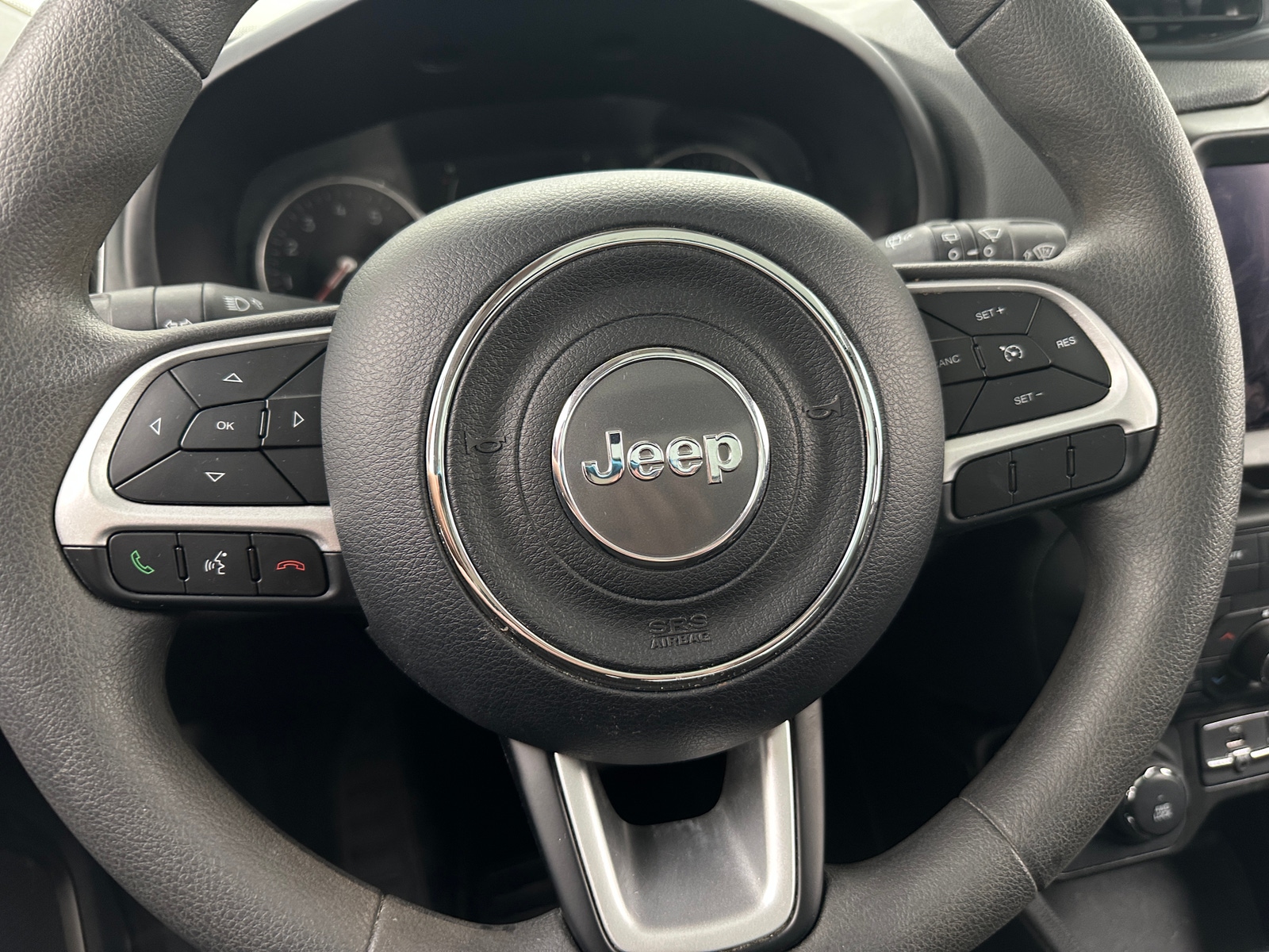 Thumbnail: 2023 Jeep Renegade - 5