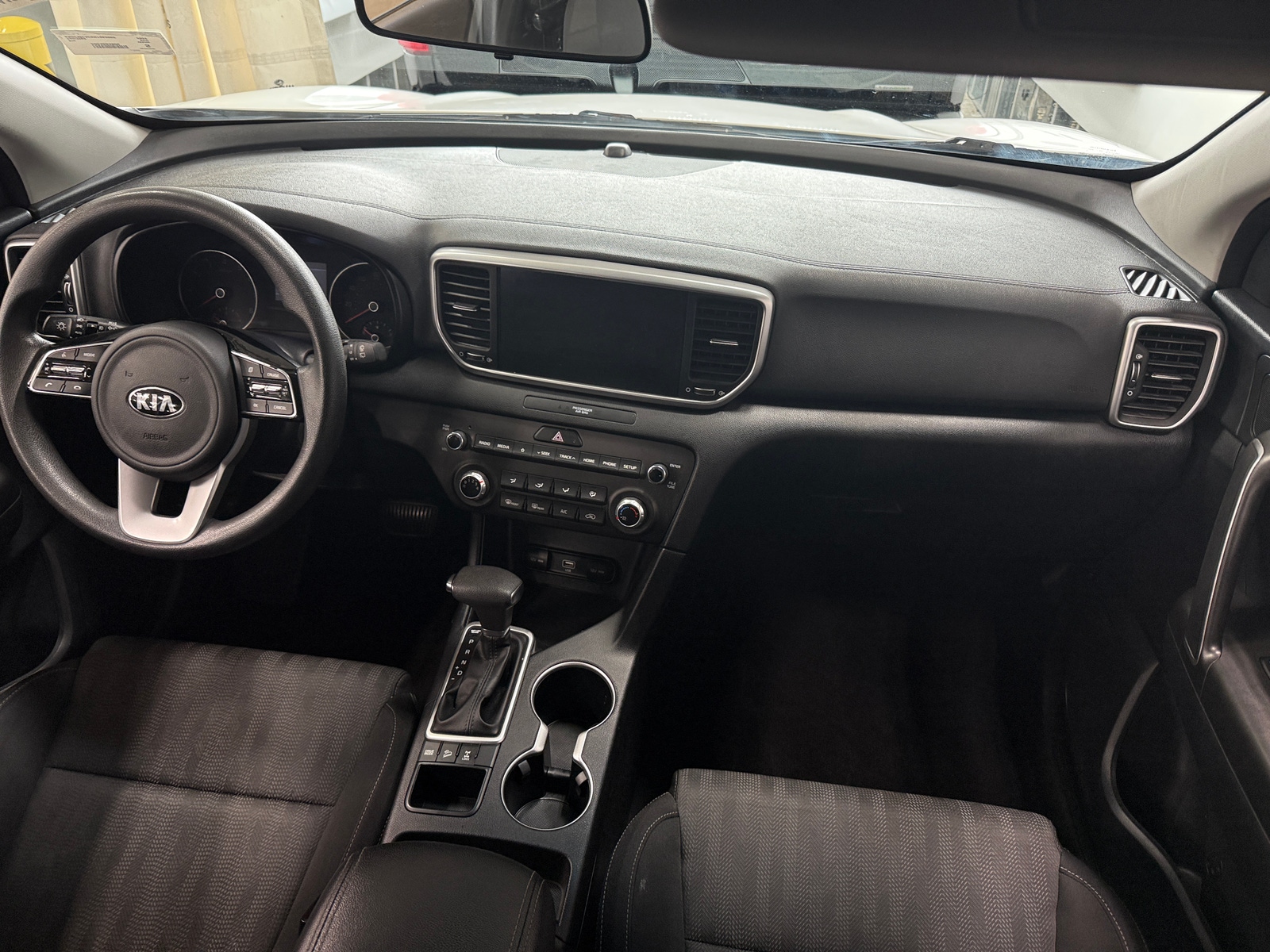 Thumbnail: 2022 Kia Sportage - 3