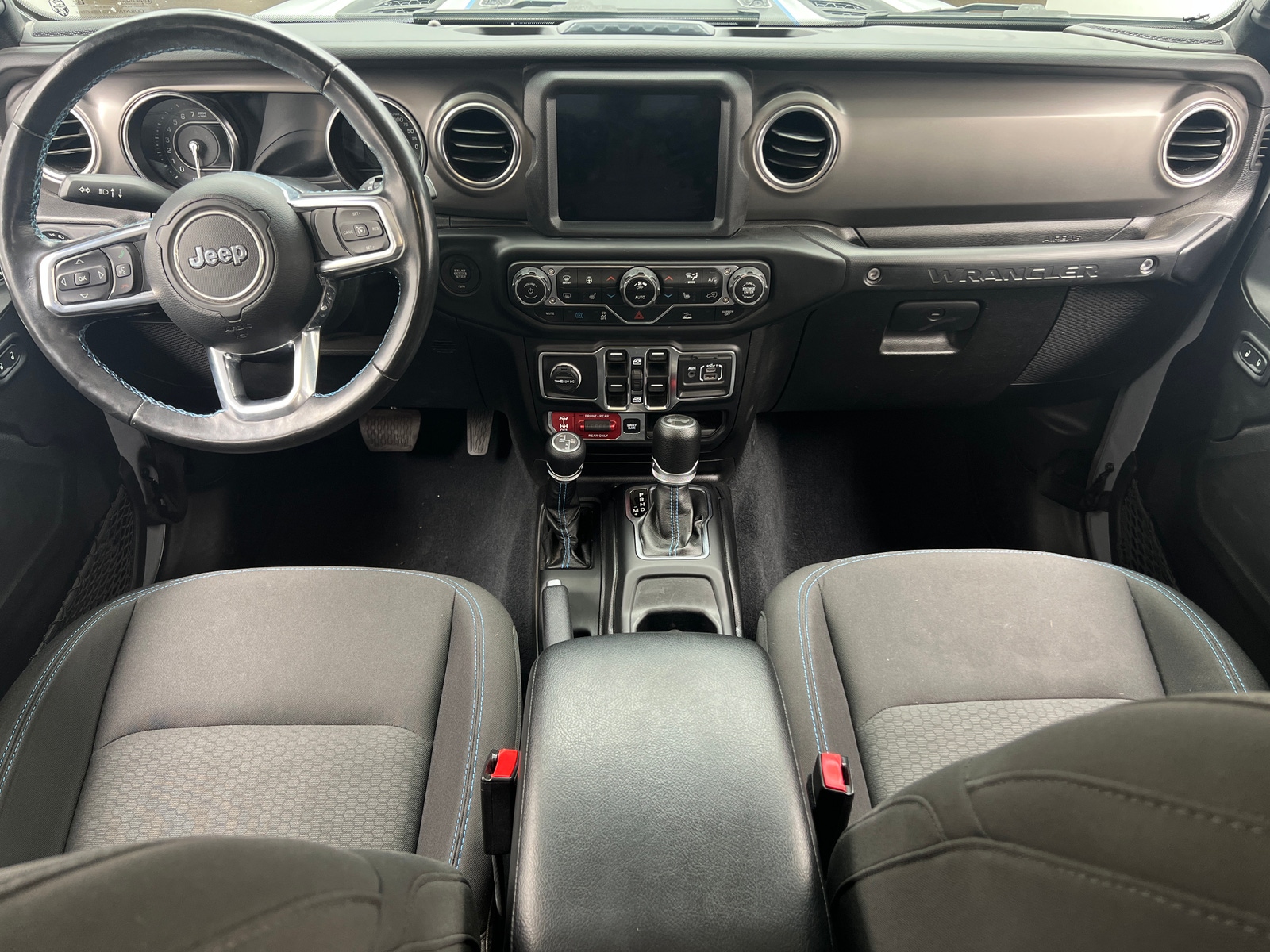 Thumbnail: 2022 Jeep Wrangler - 3