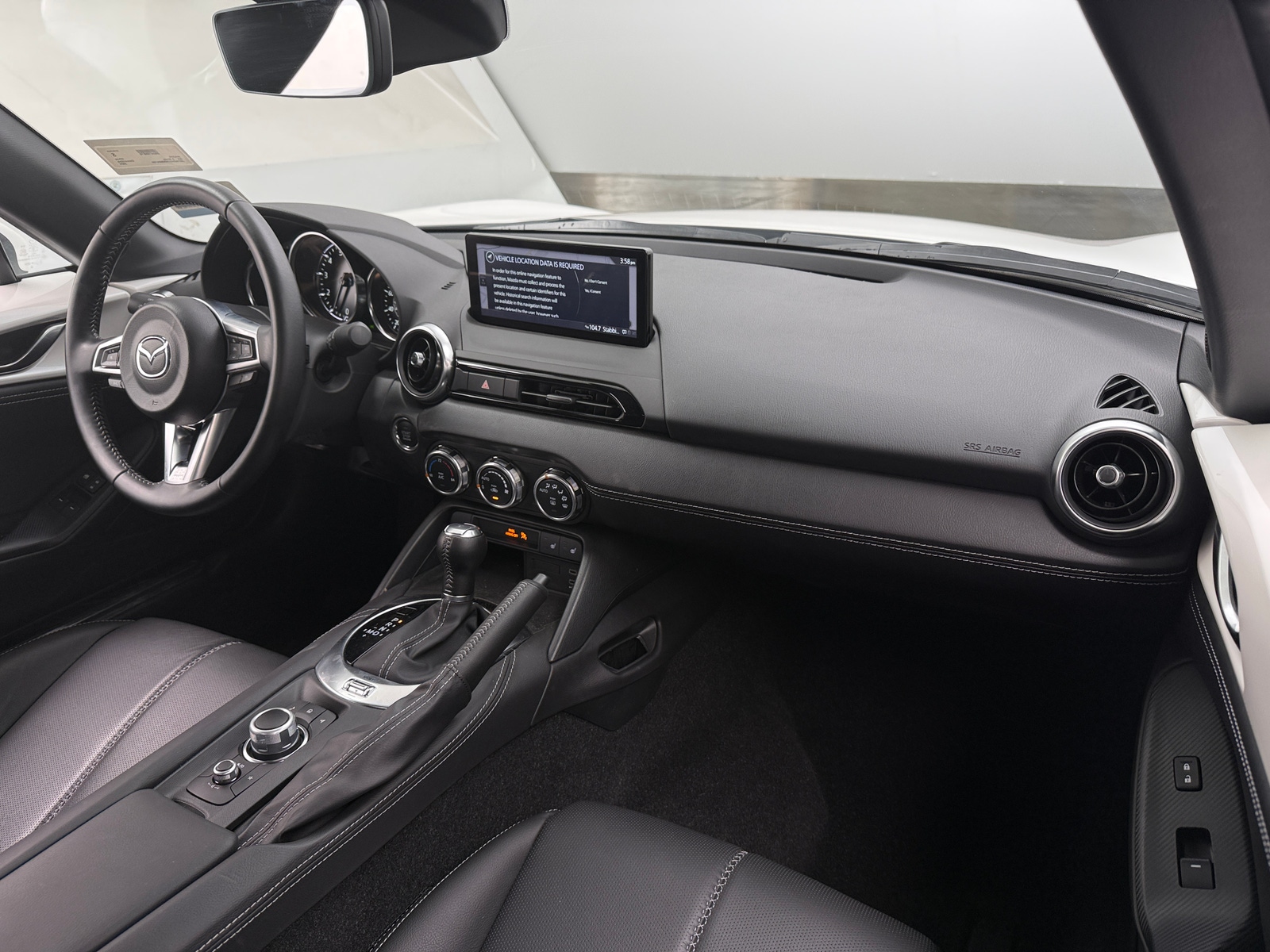 Thumbnail: 2024 Mazda MX-5 Miata - 2