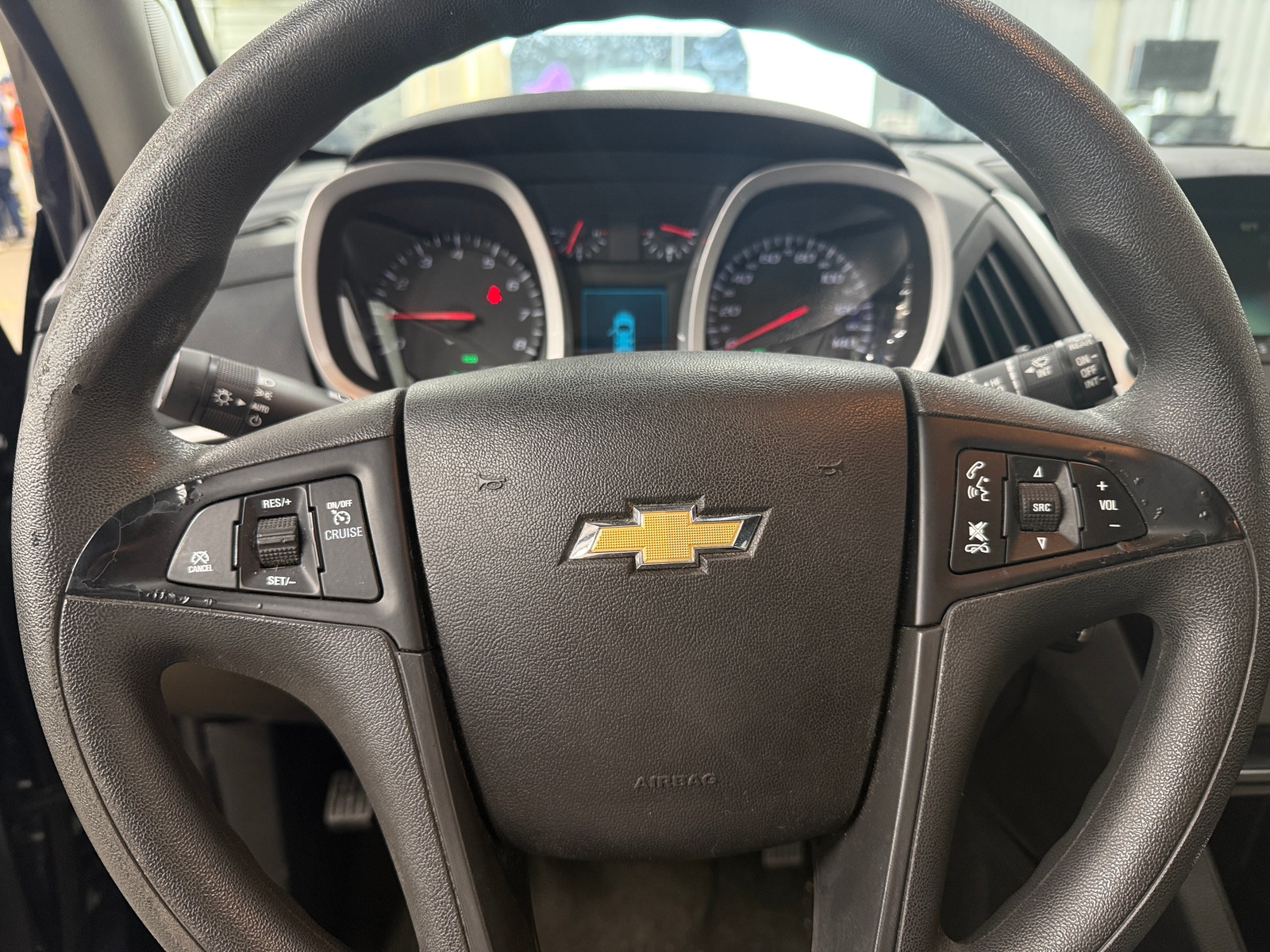 Thumbnail: 2017 Chevrolet Equinox - 5